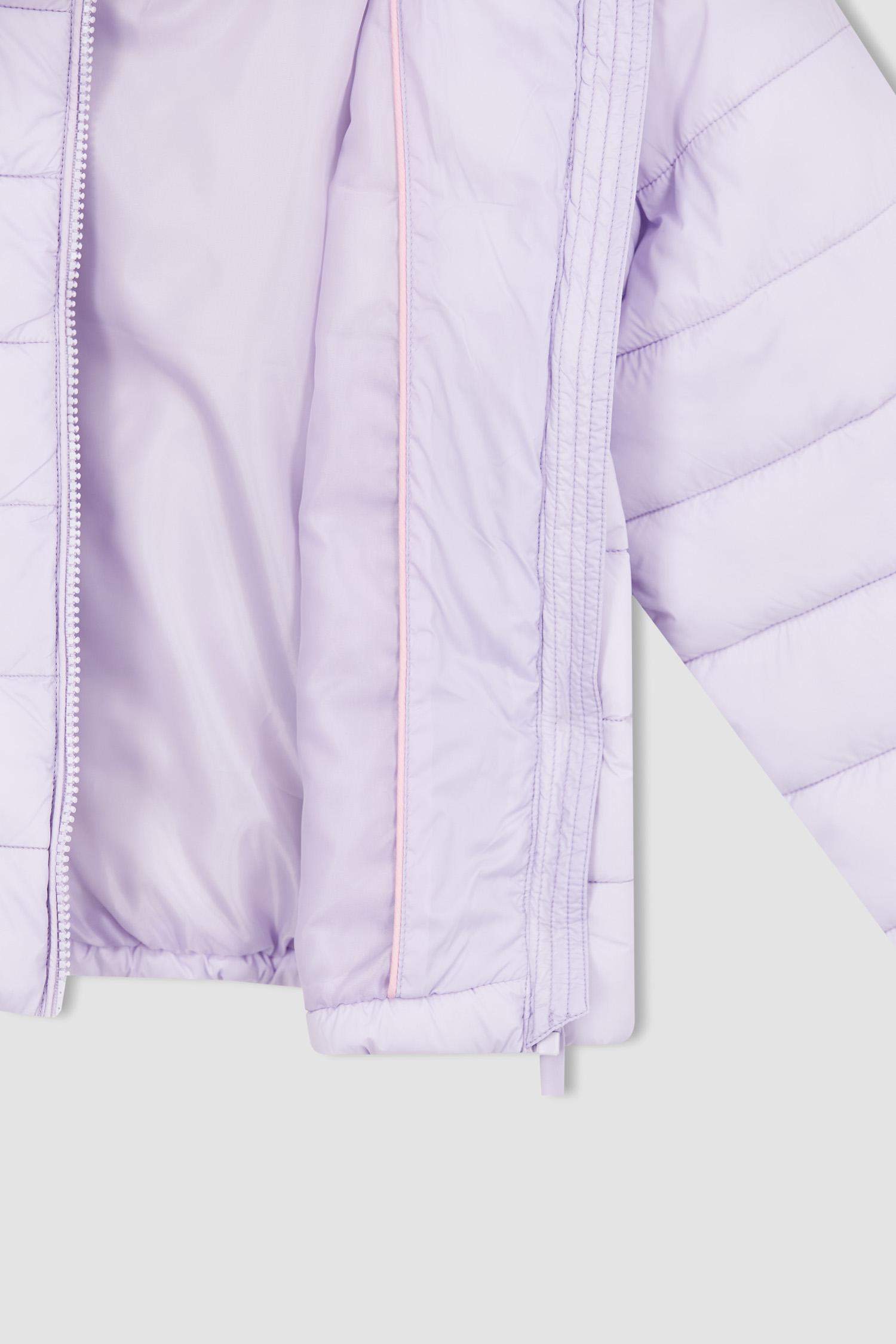 Қыздарға бас киімді Пальто