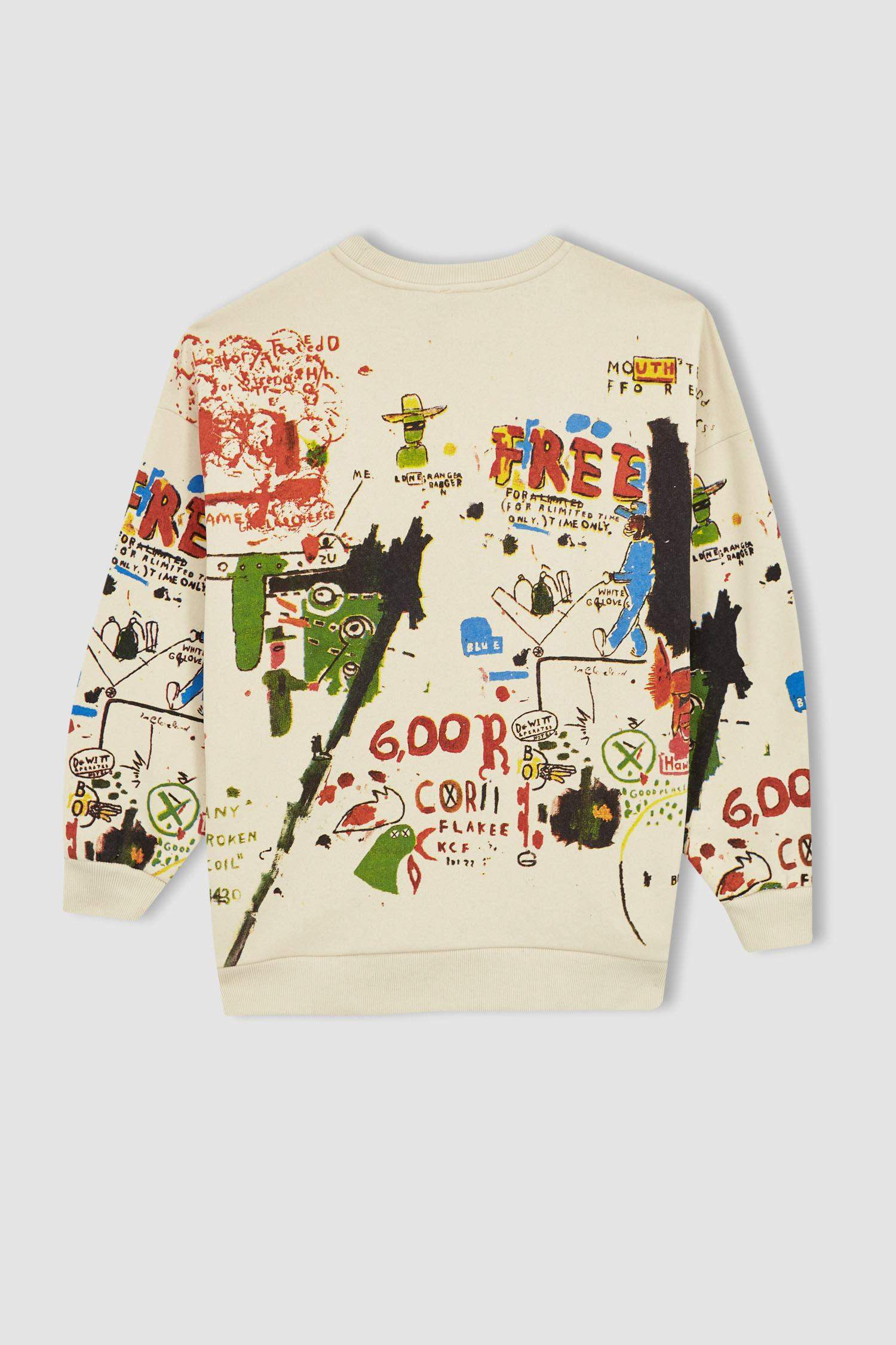 Beige WOMAN Oversize Fit Jean-Michel Basquiat Lisanslı Printed Sweatshirt  2696800 | DeFacto