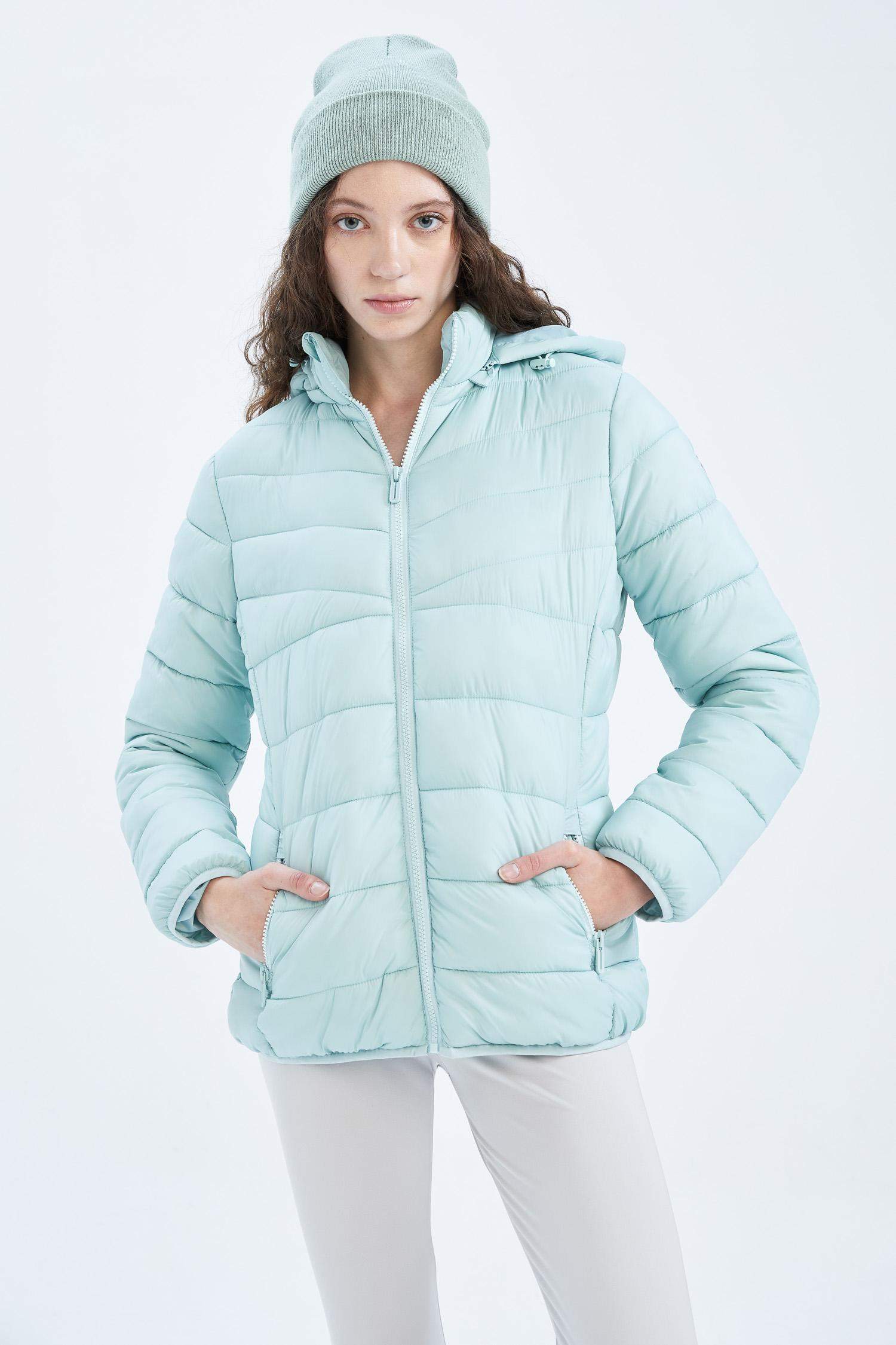 جاكيت دودون سليم فيت بغطاء للرأس