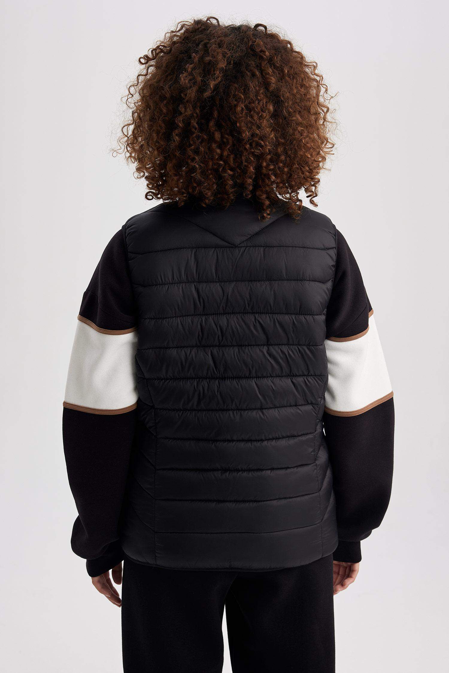 Дутый жилет приталенного кроя, DeFactoFit