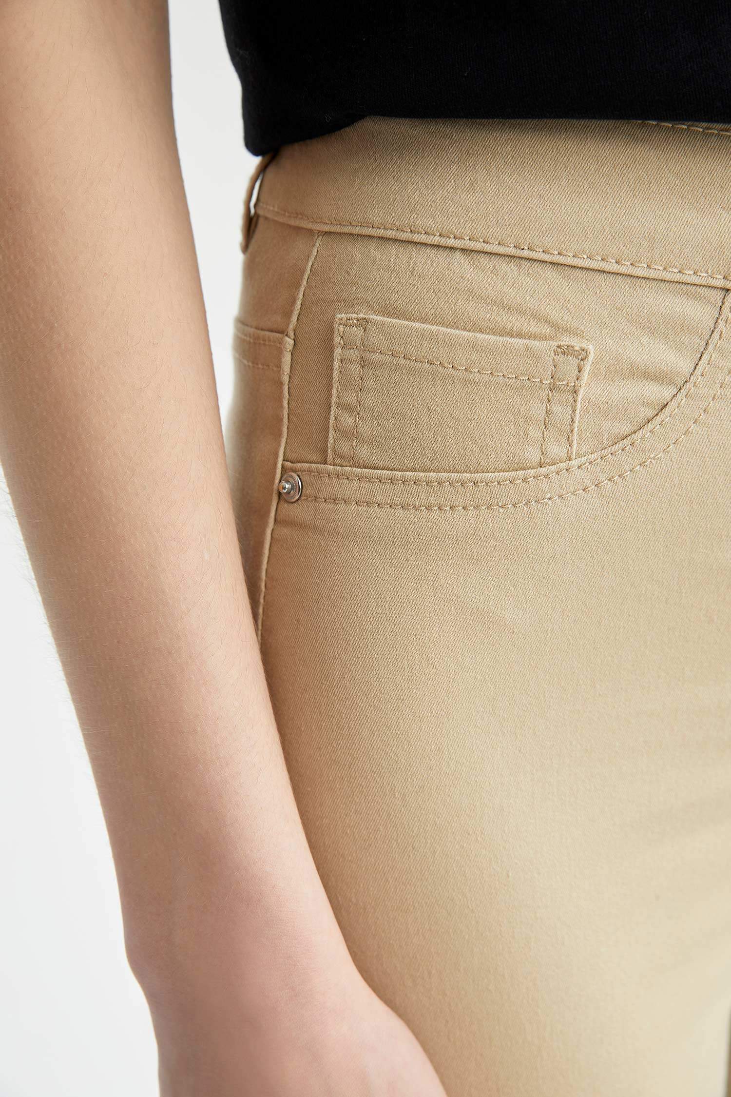 Super Skinny Fit High Waist Ankle Length Gabardine Trousers