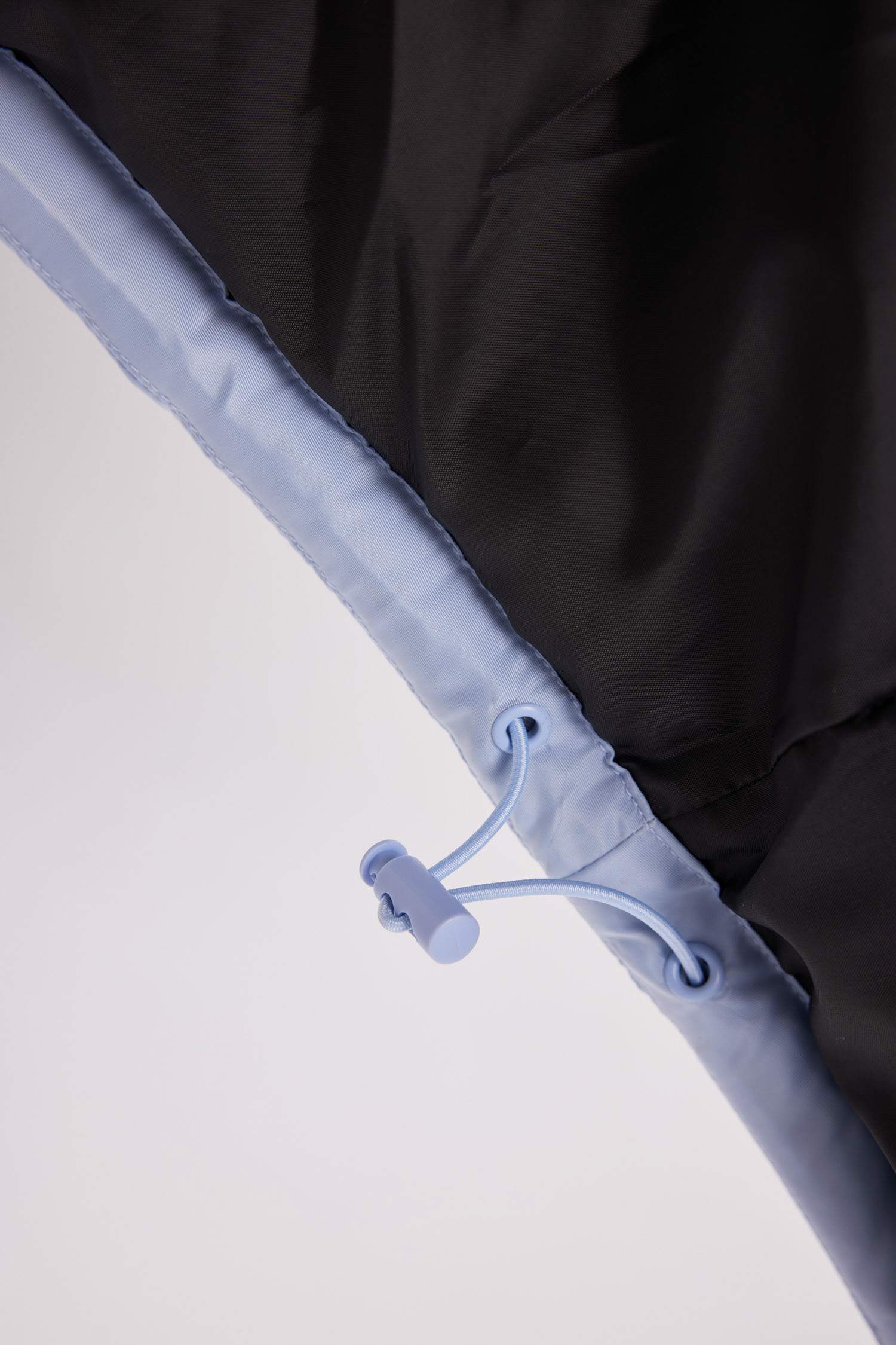 قمصلة نفخ قصة عادية طارد للماء من DeFactoFit