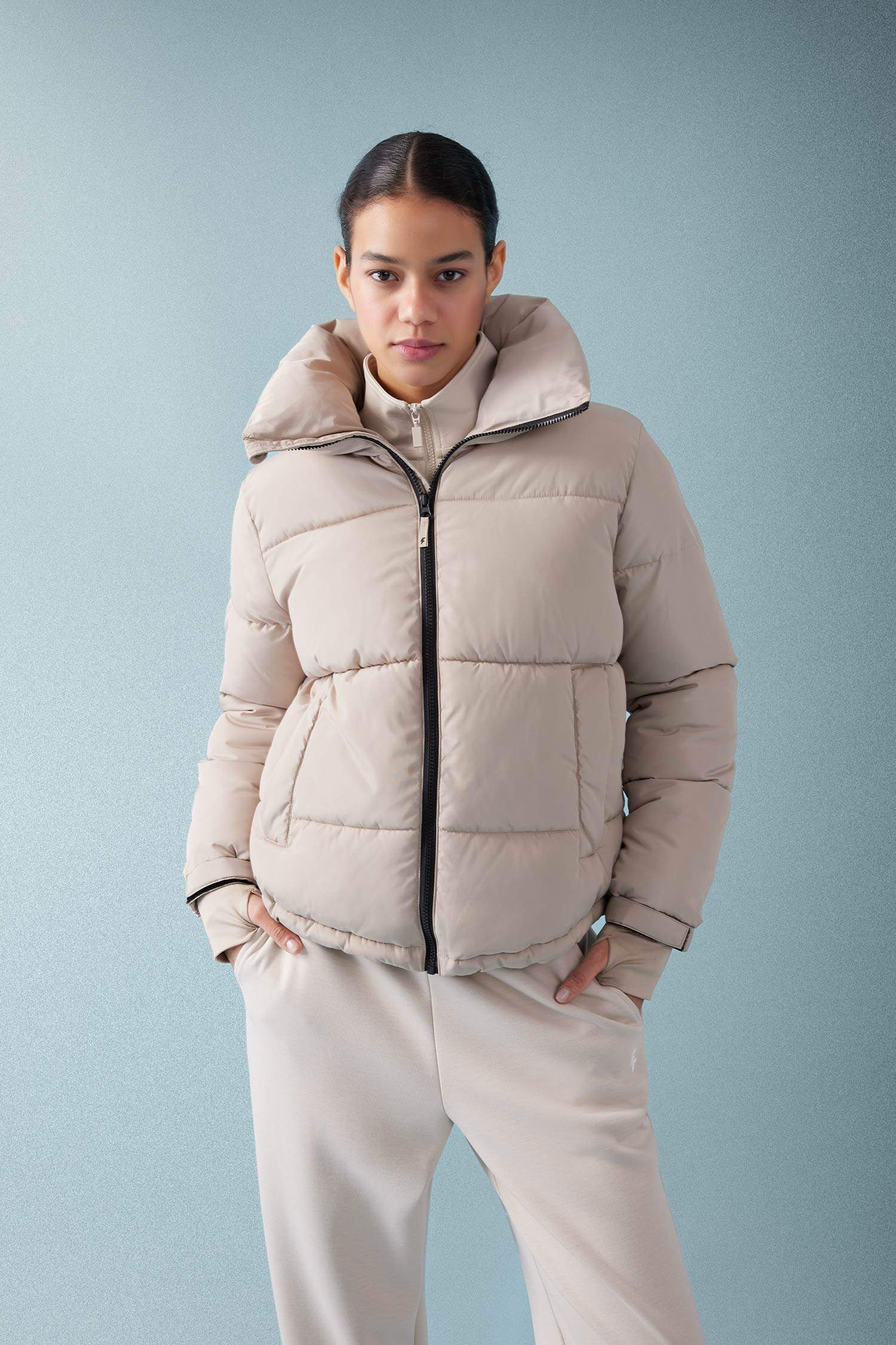 Su İtici Regular Fit Dik Yaka Fermuarlı El Geçmeli Cepli Şişme Mont