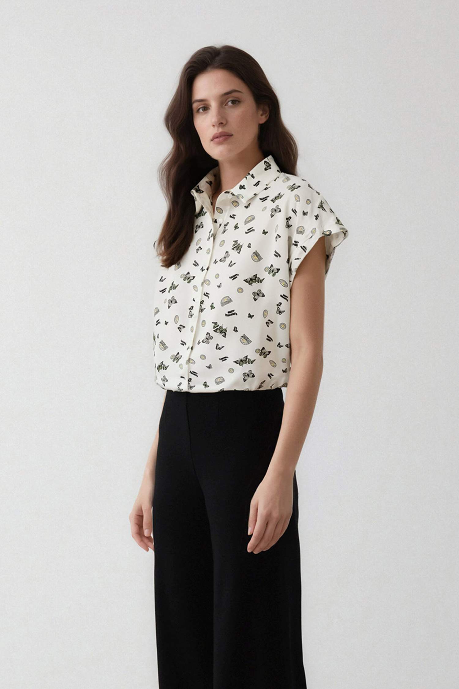 قميص نص كم فيسكوز قصة عادية