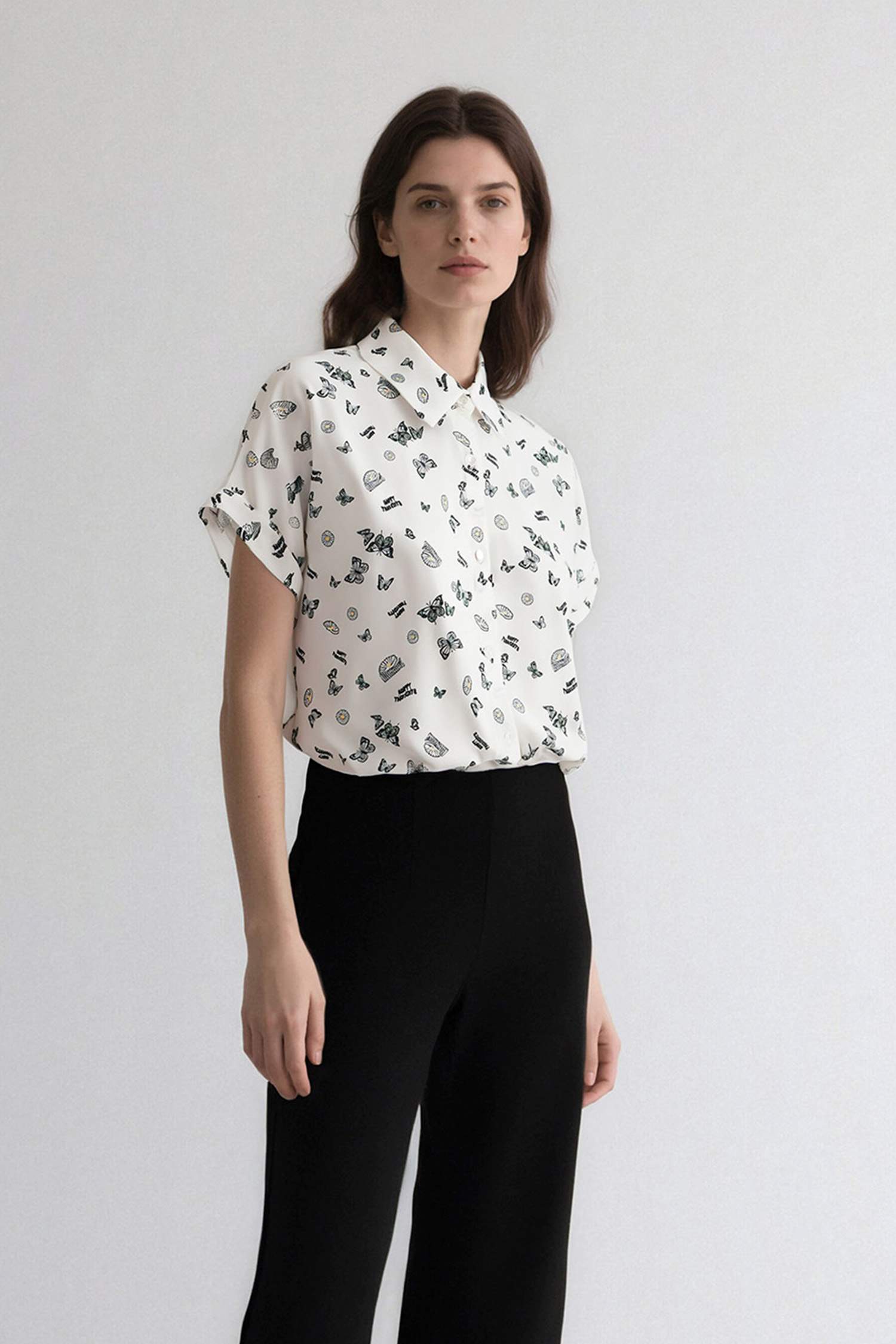 قميص نص كم فيسكوز قصة عادية