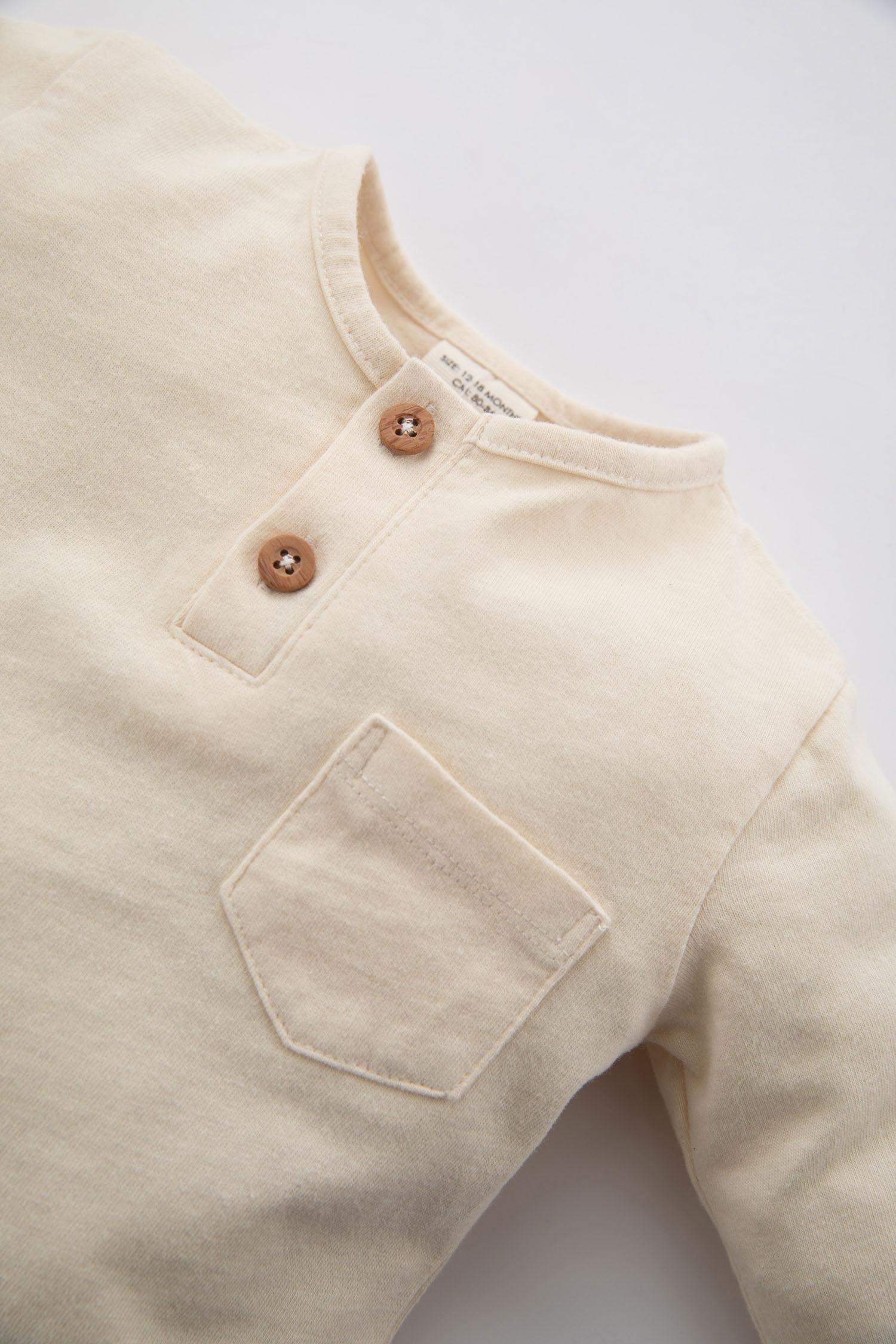 تيشيرت كم طويل قماش رقيق قصة عادية برقبة مستديرة