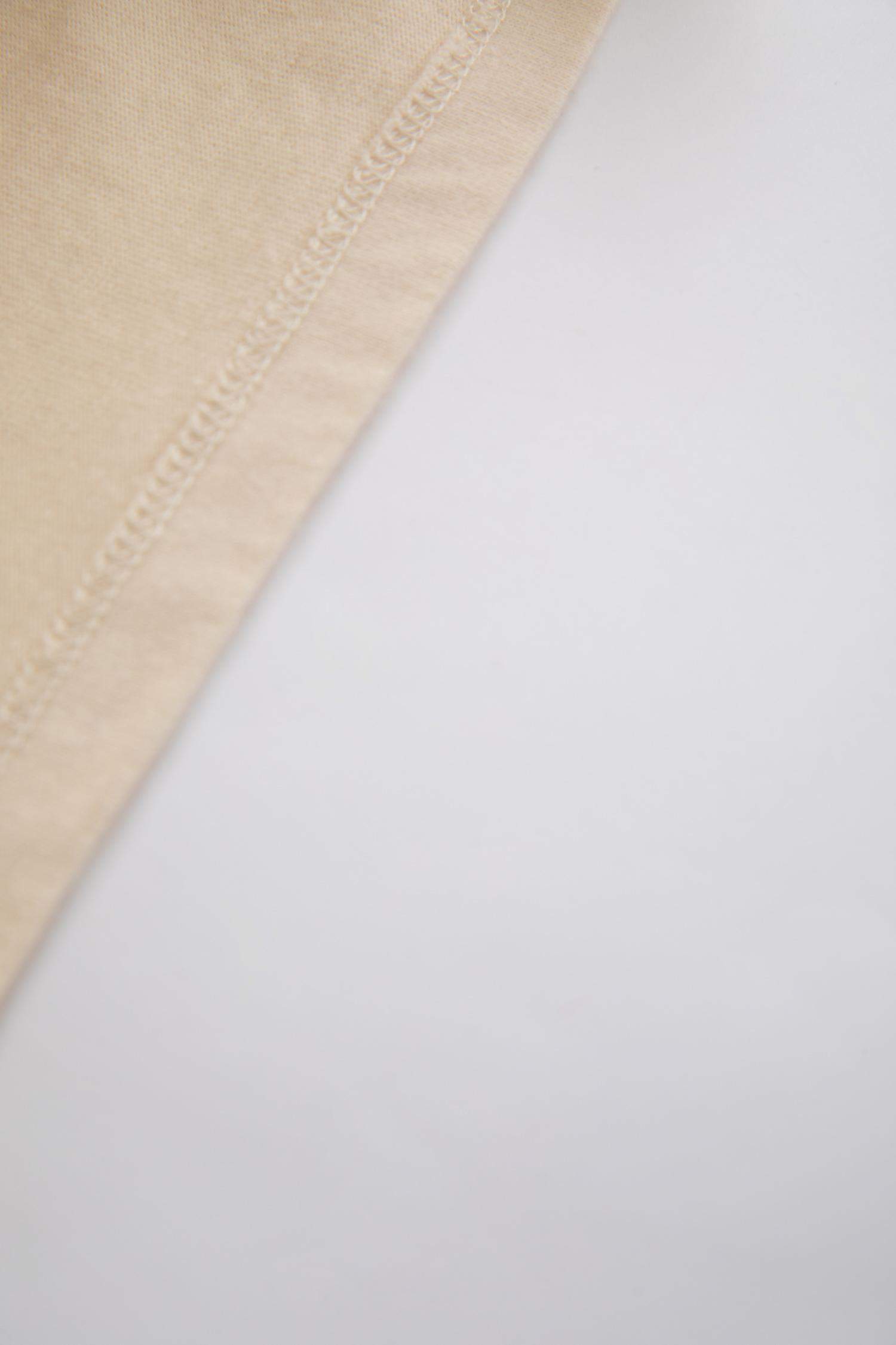 تيشيرت كم طويل قماش رقيق قصة عادية برقبة مستديرة