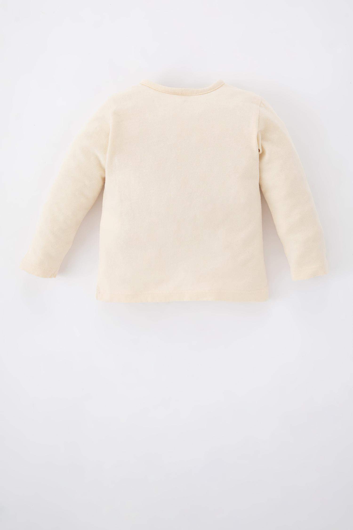 تيشيرت كم طويل قماش رقيق قصة عادية برقبة مستديرة