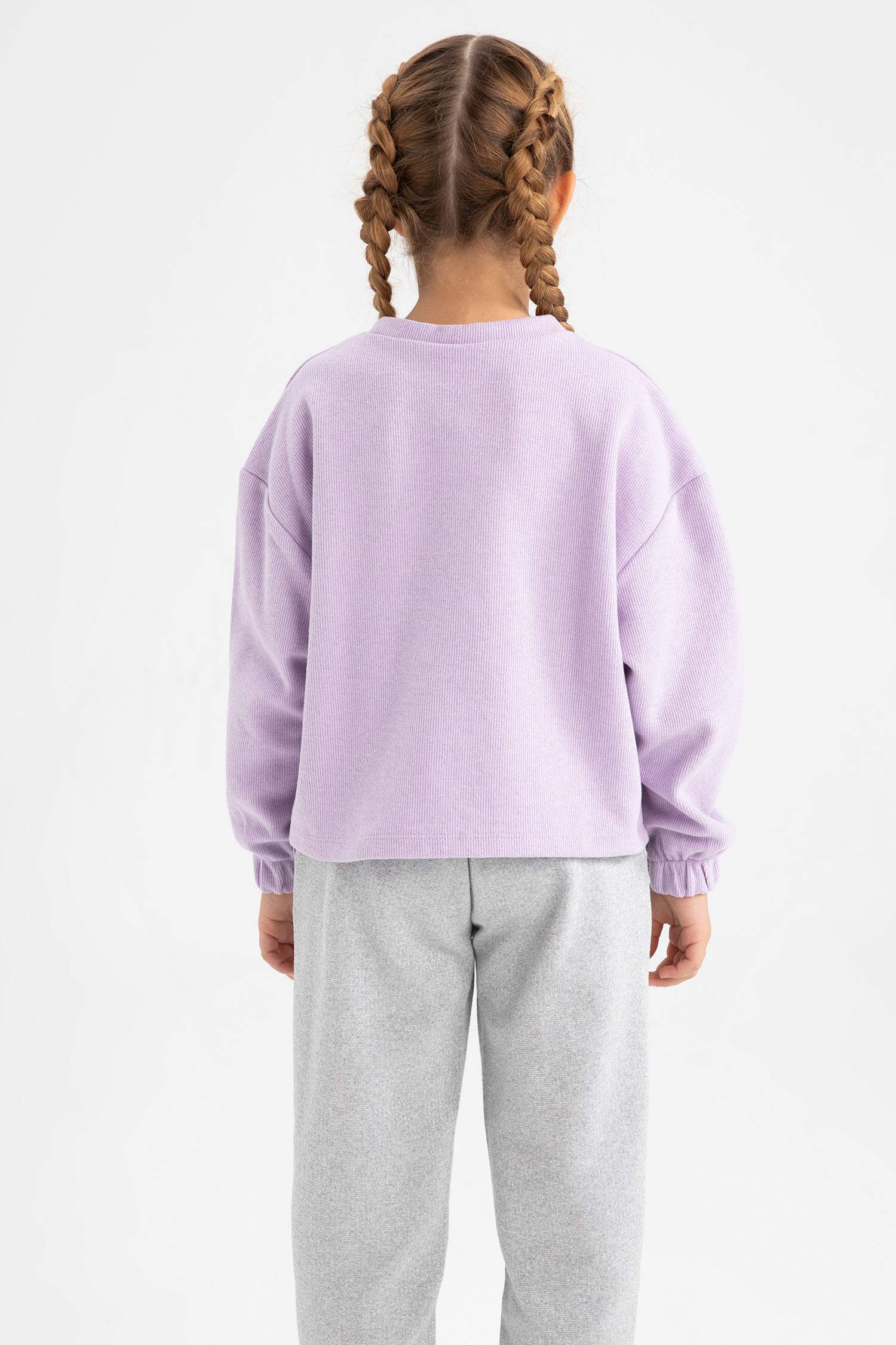 سويت شيرت كروب بناتي بياقة دائرية