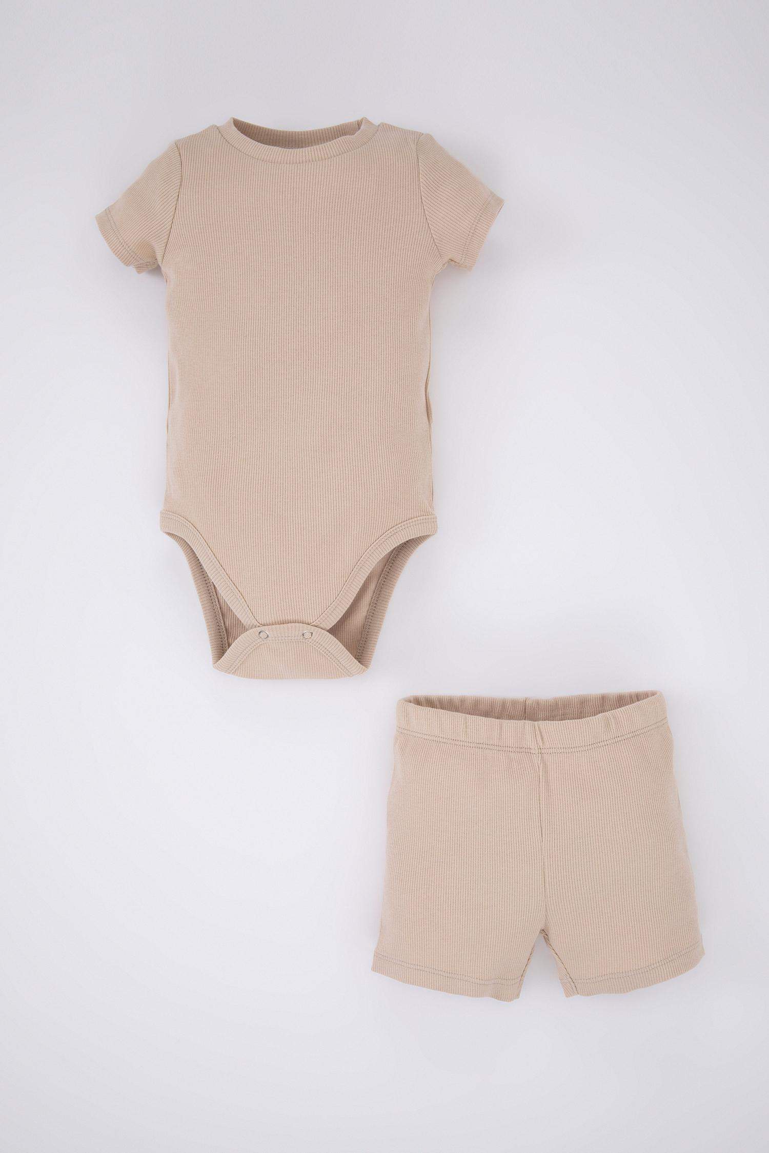 Комплект боди и шорты для малышей мальчиков
