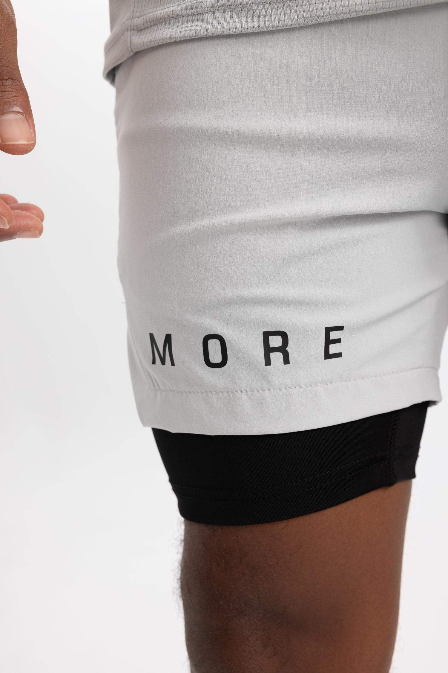 شورت رياضي سليم فيت من DeFactofit