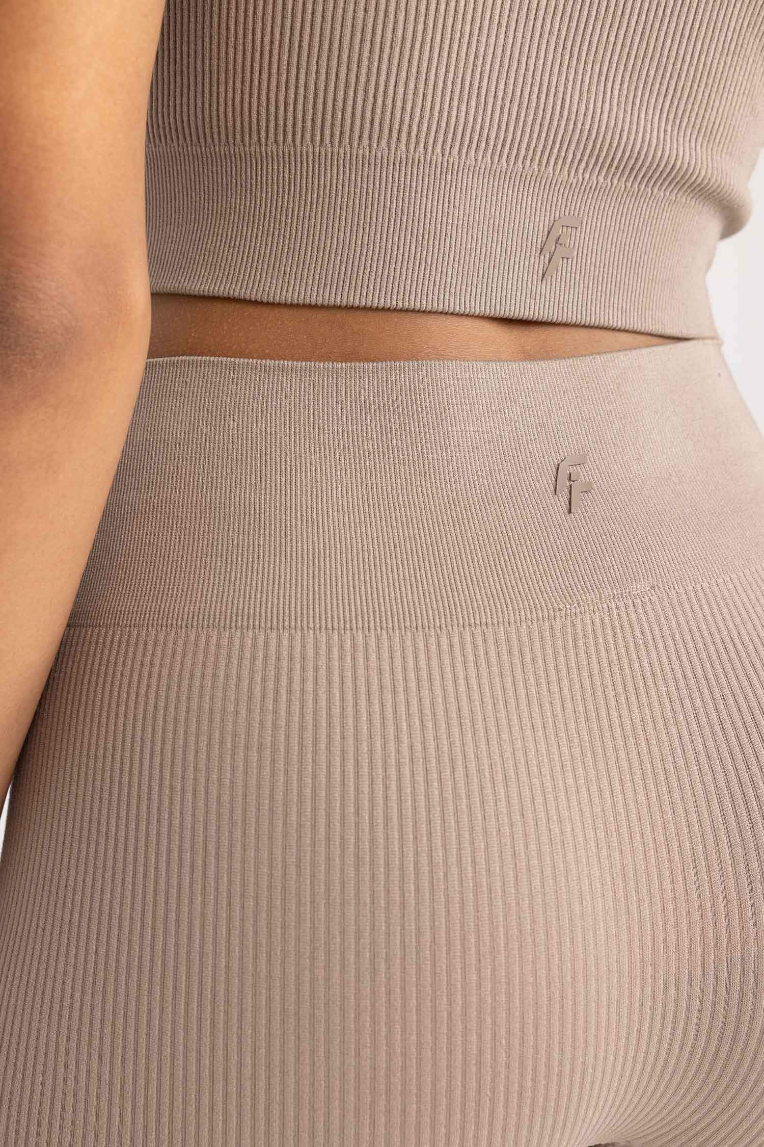 Women's Tan Soft Surroundings Metro Leggings, Size S, RN 101206, Style  27431
