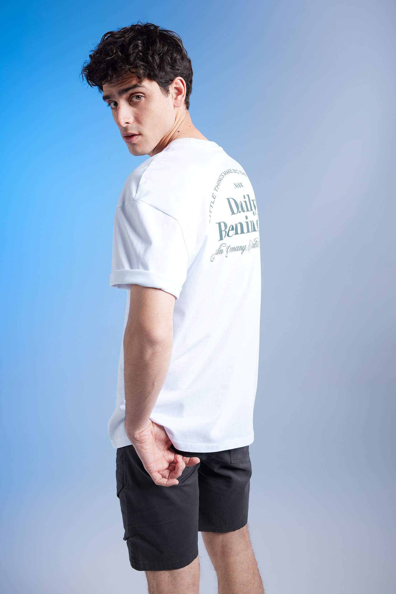 Comfort Fit Crew Neck T-Shirt