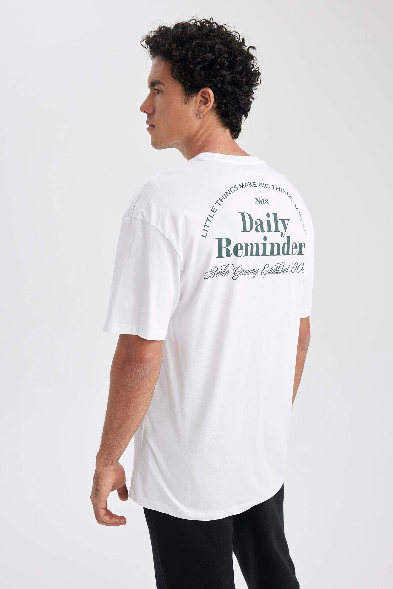 Comfort Fit Crew Neck T-Shirt