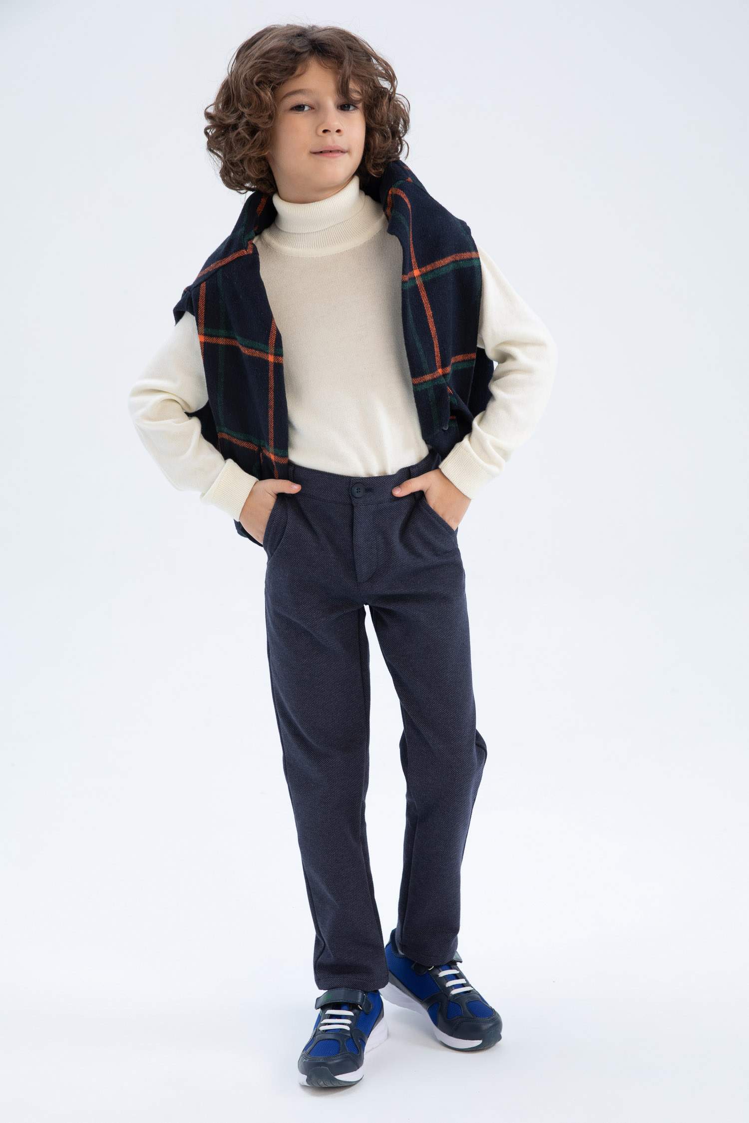 Брюки стандартного кроя для мальчиков