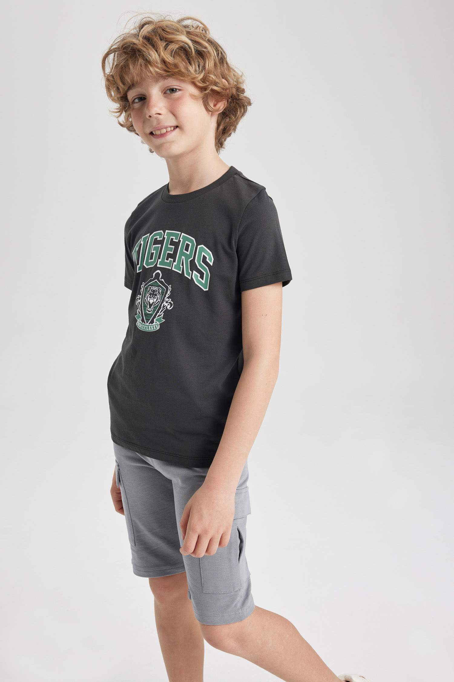 Boy Regular Fit Crew Neck Printed Short Sleeve T-Shirt