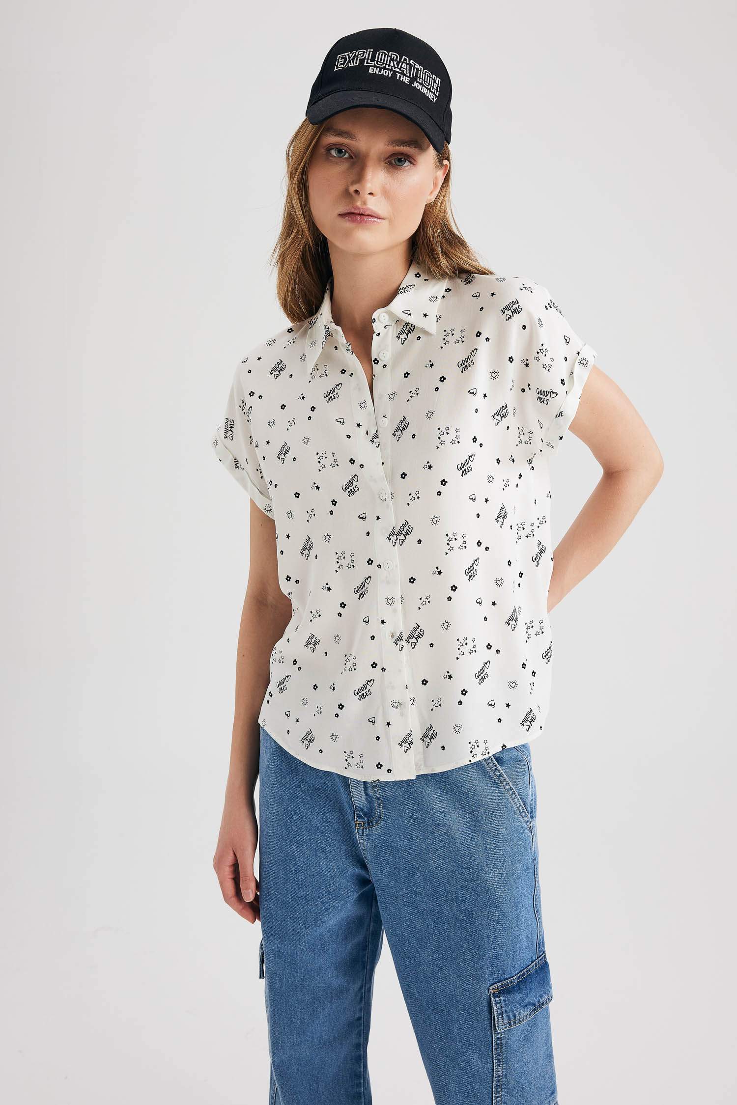 Regular Fit Printed Short Sleeve Shirt