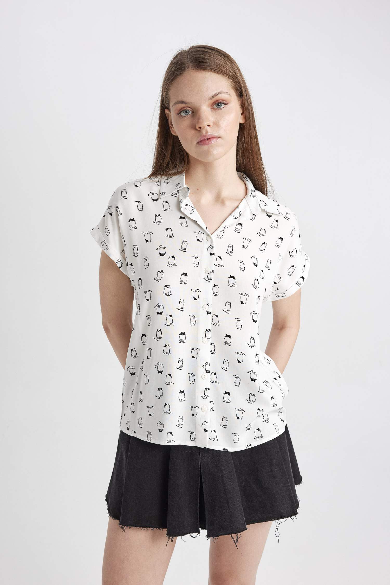 Patterned Short Sleeve Shirt