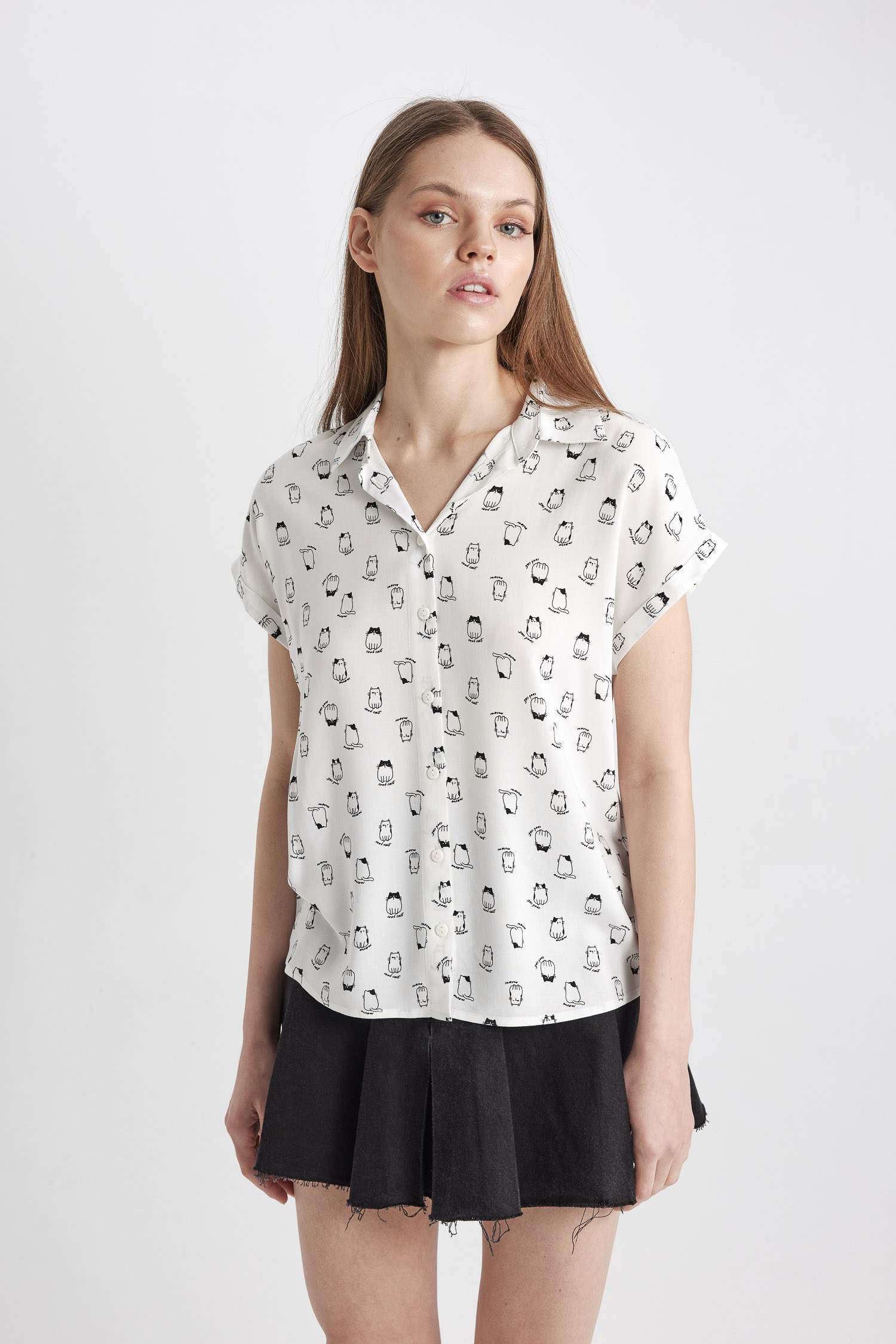 Patterned Short Sleeve Shirt