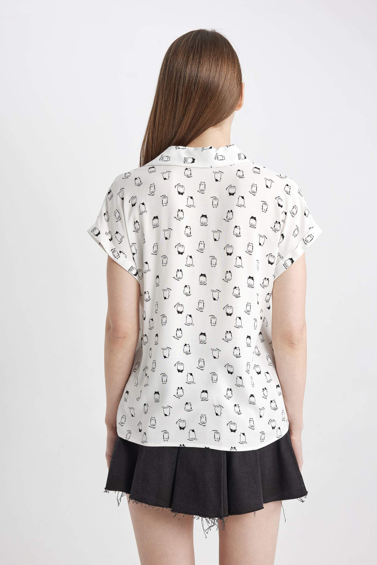 Patterned Short Sleeve Shirt