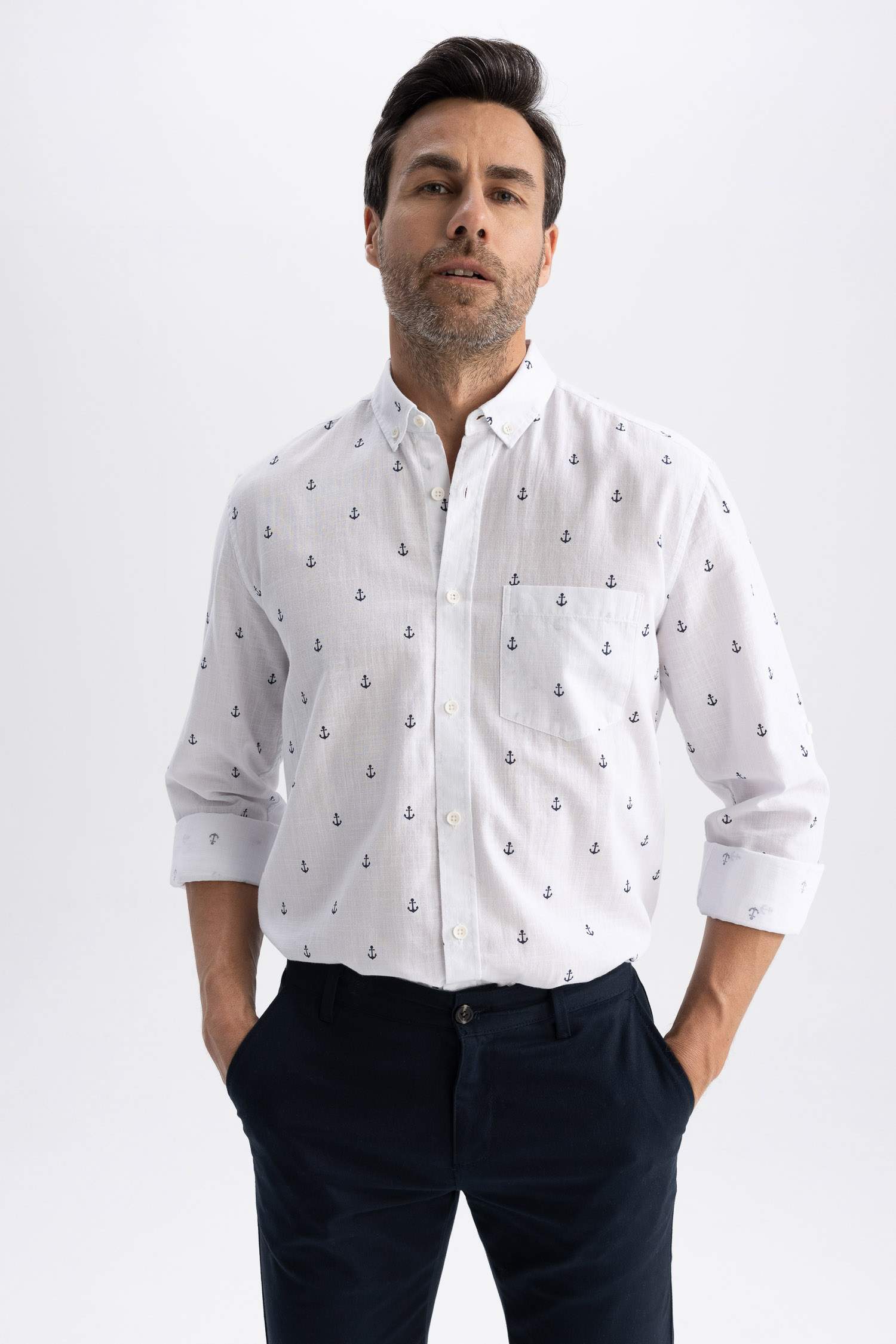 قميص ولادي طويل الأكمام قصة عادية