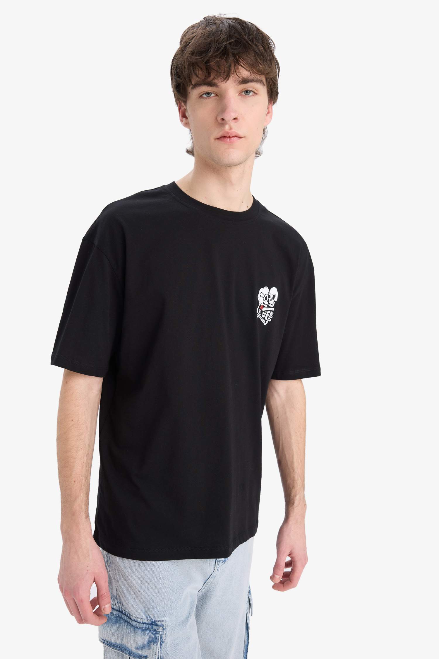 %100 Pamuk Oversize Geniş Kalıp Bisiklet Yaka Sırt Baskılı Kısa Kollu Tişört