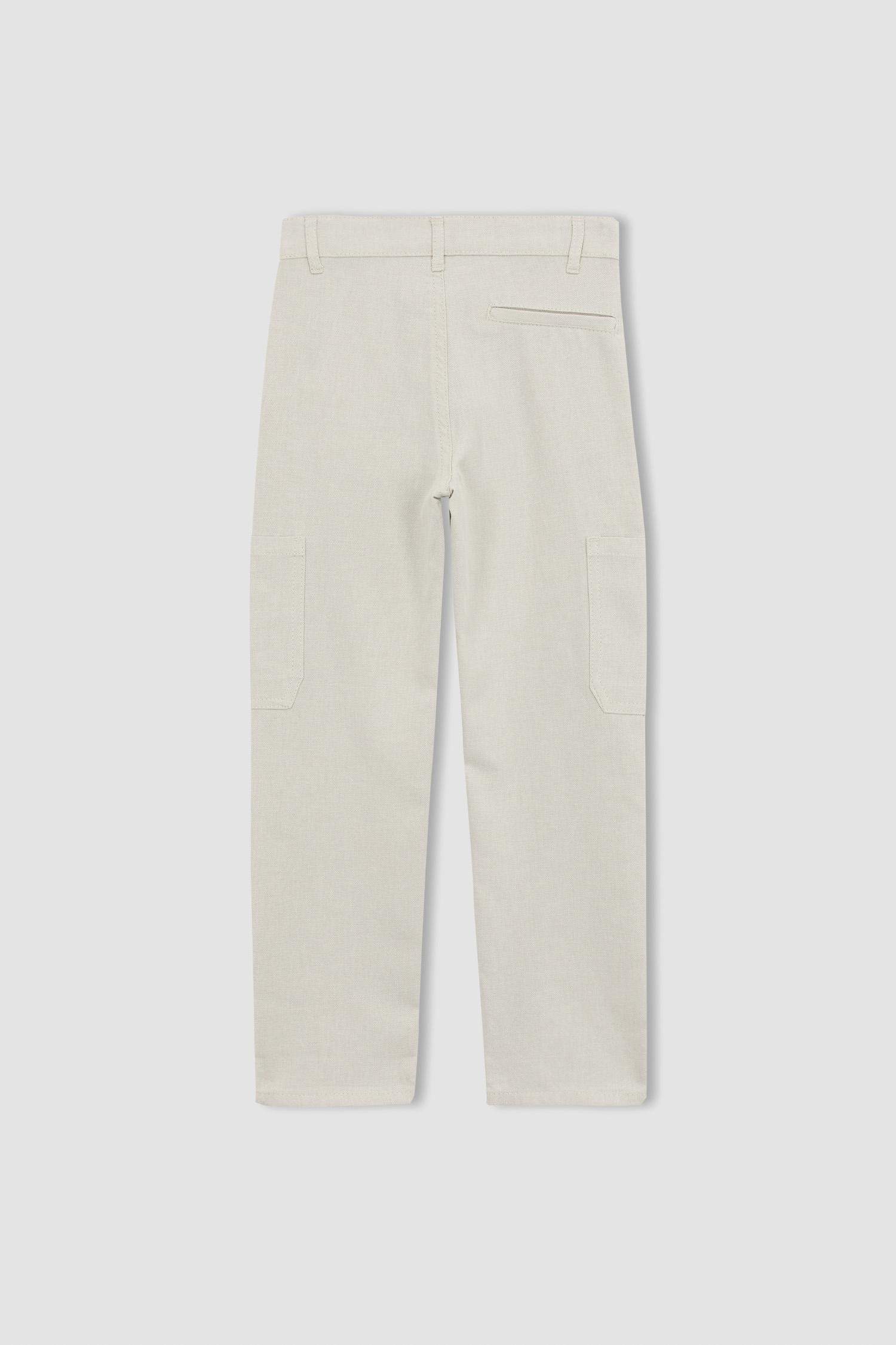 بنطلون كتاني بقصة عادية بجيب كارجو