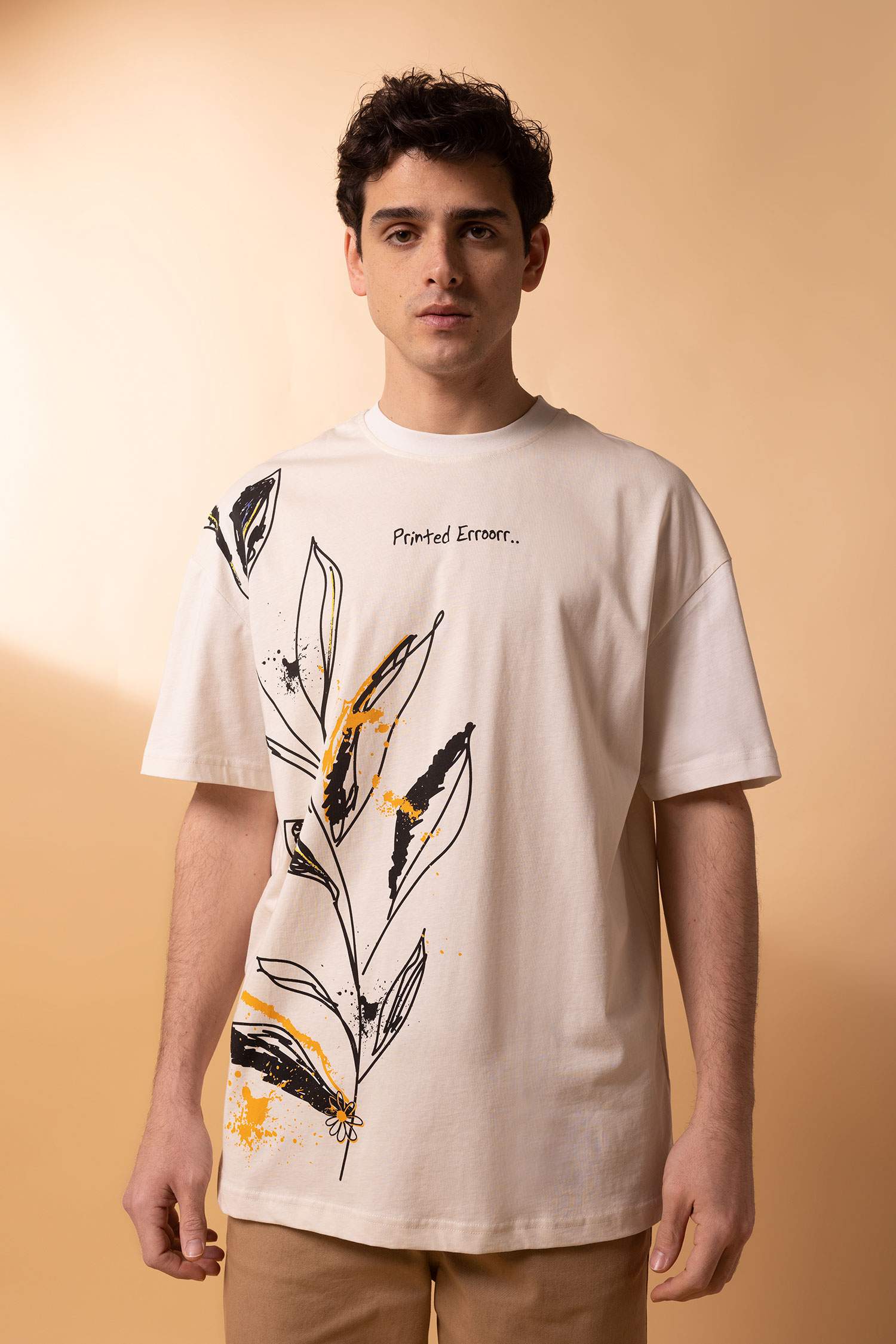 дөңгелек жаға үлкен Қысқа жеңді футболка