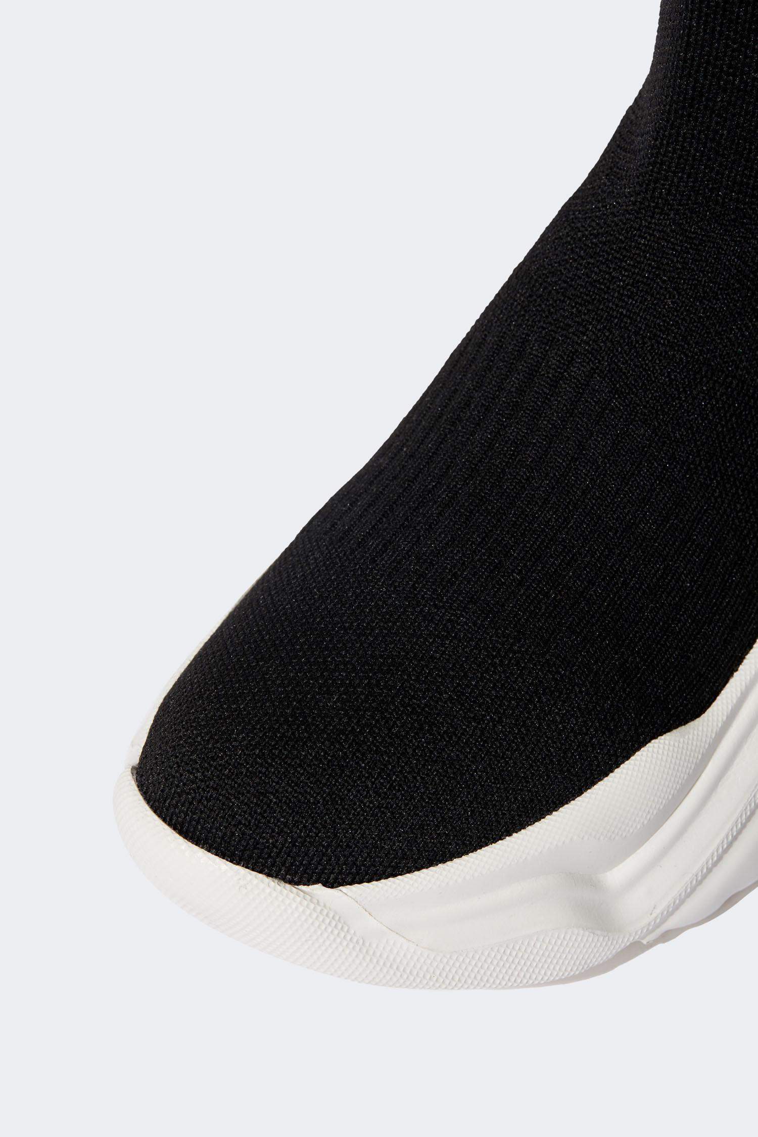 Повседневная обувь на тостой подошве для женщин