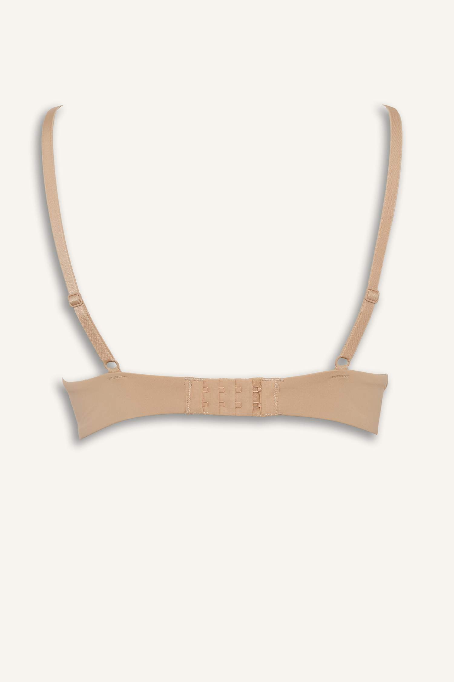 Бюстгальтер для футболки на косточках с микро покрытием и половинным наполнением