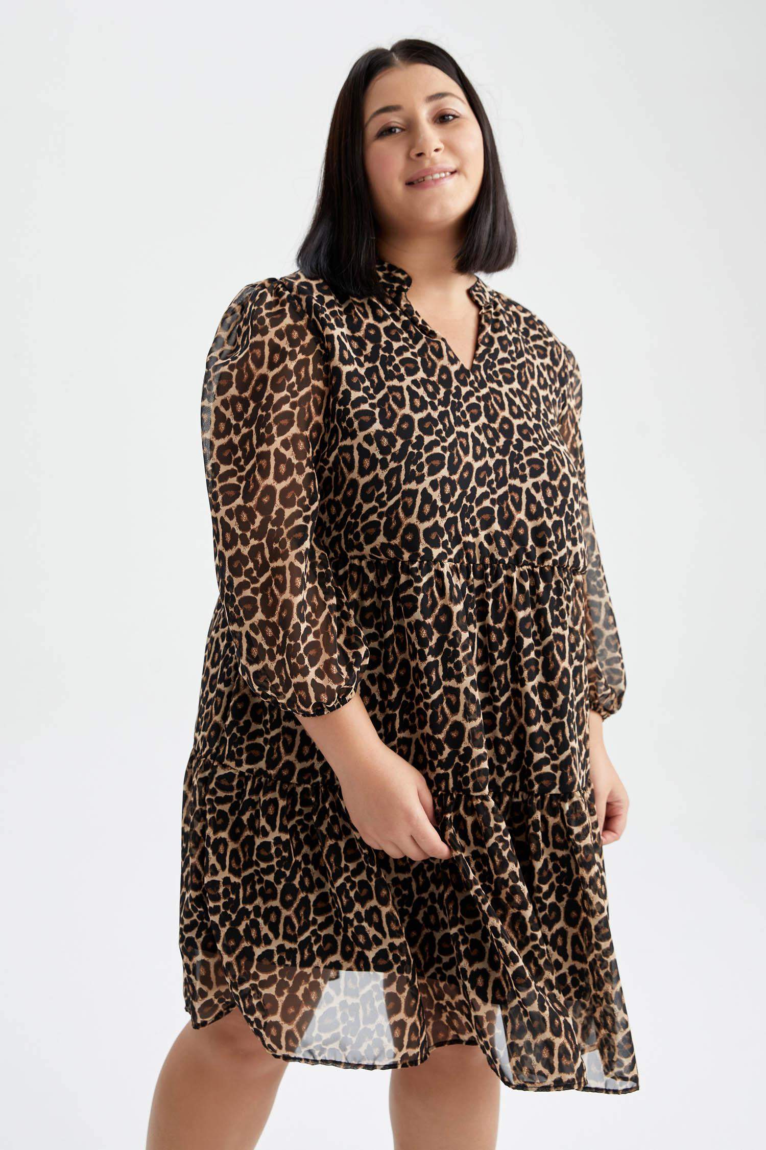 A Cut V-Neck Animal Chiffon Midi Dress