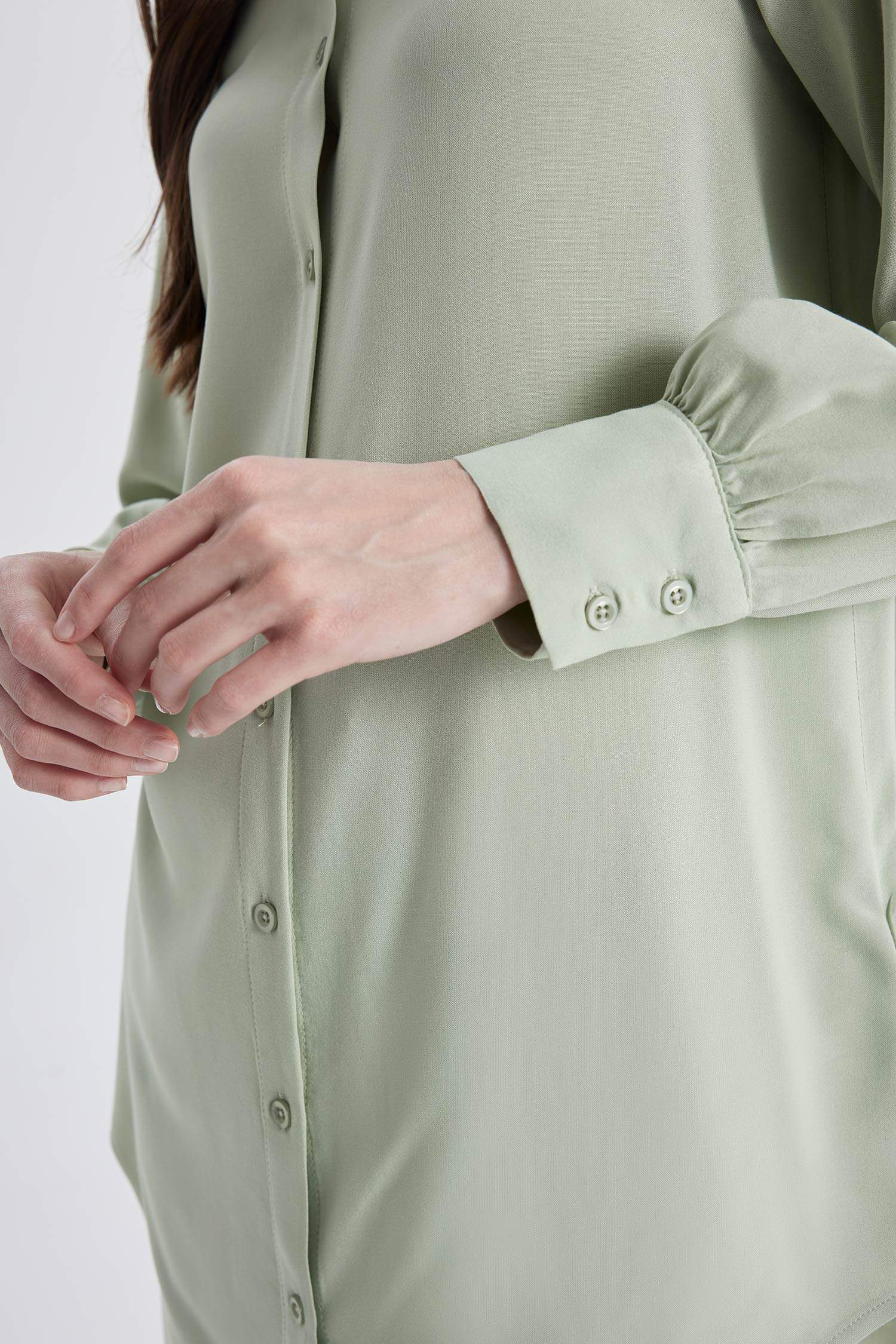 تونيك كم طويل قصة عادية بياقة قميص