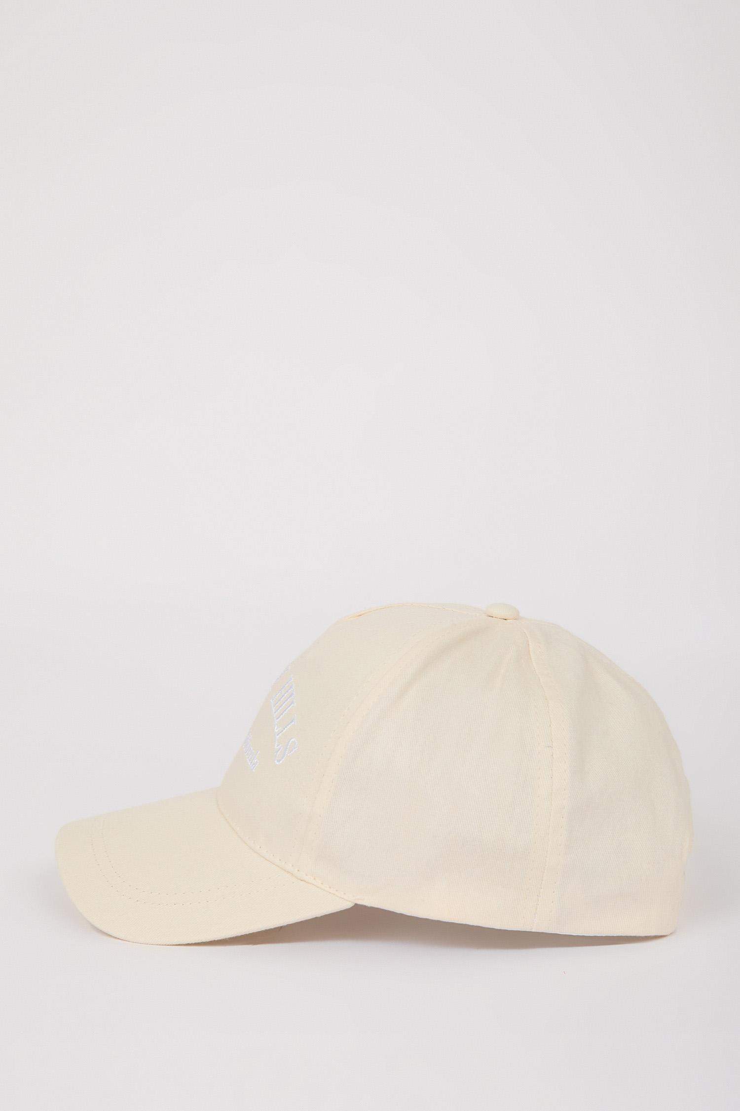 Женская хлопковая кепка с вышивкой