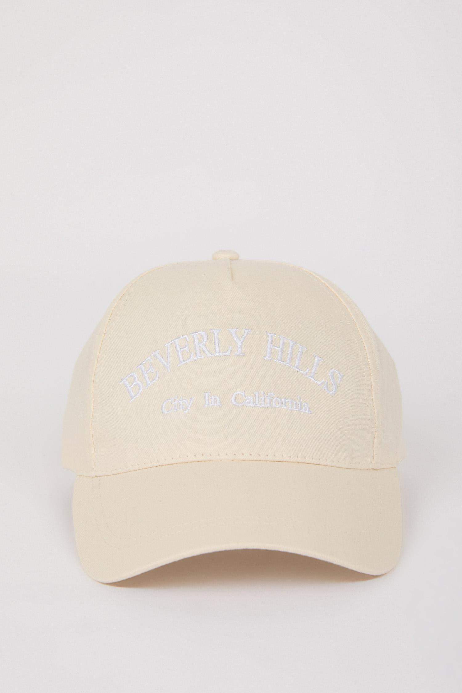 Женская хлопковая кепка с вышивкой