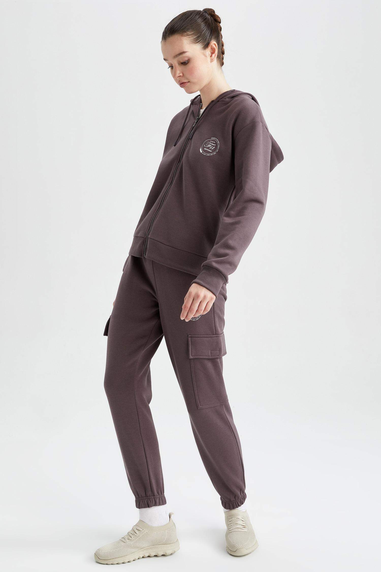 DeFactoFit Standard Fit Slogan Printed Pocketed Sweatpants