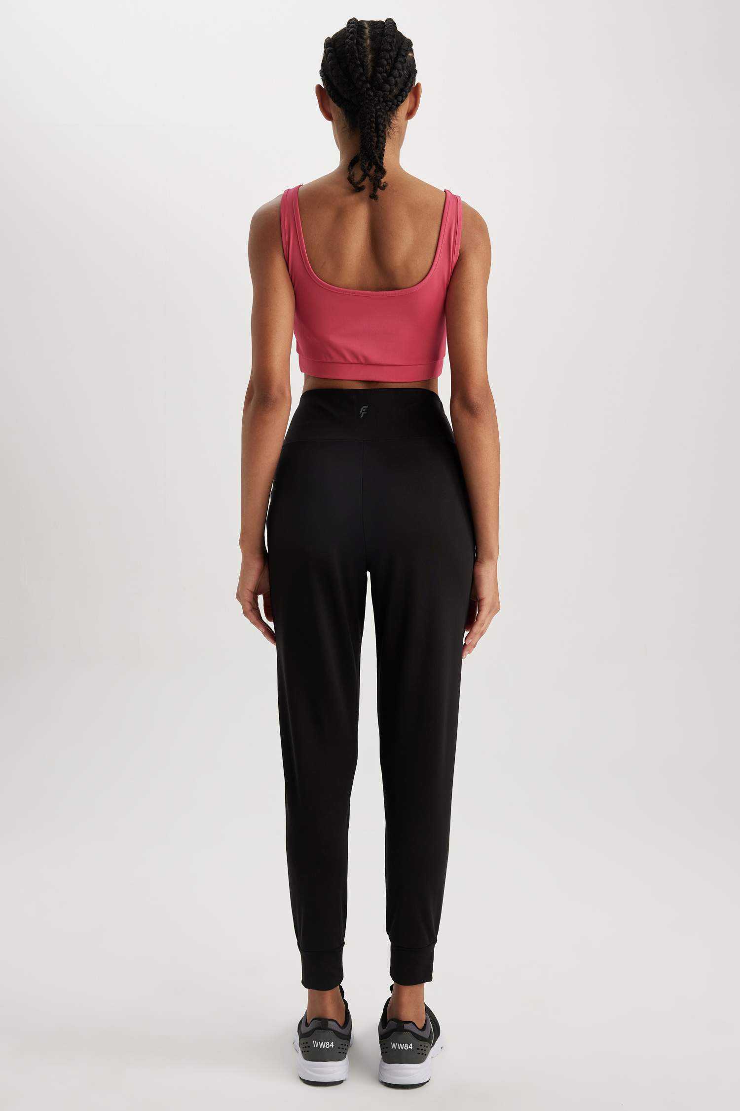 ستريج قماش سكوبا بخصر عالي طول الكوع