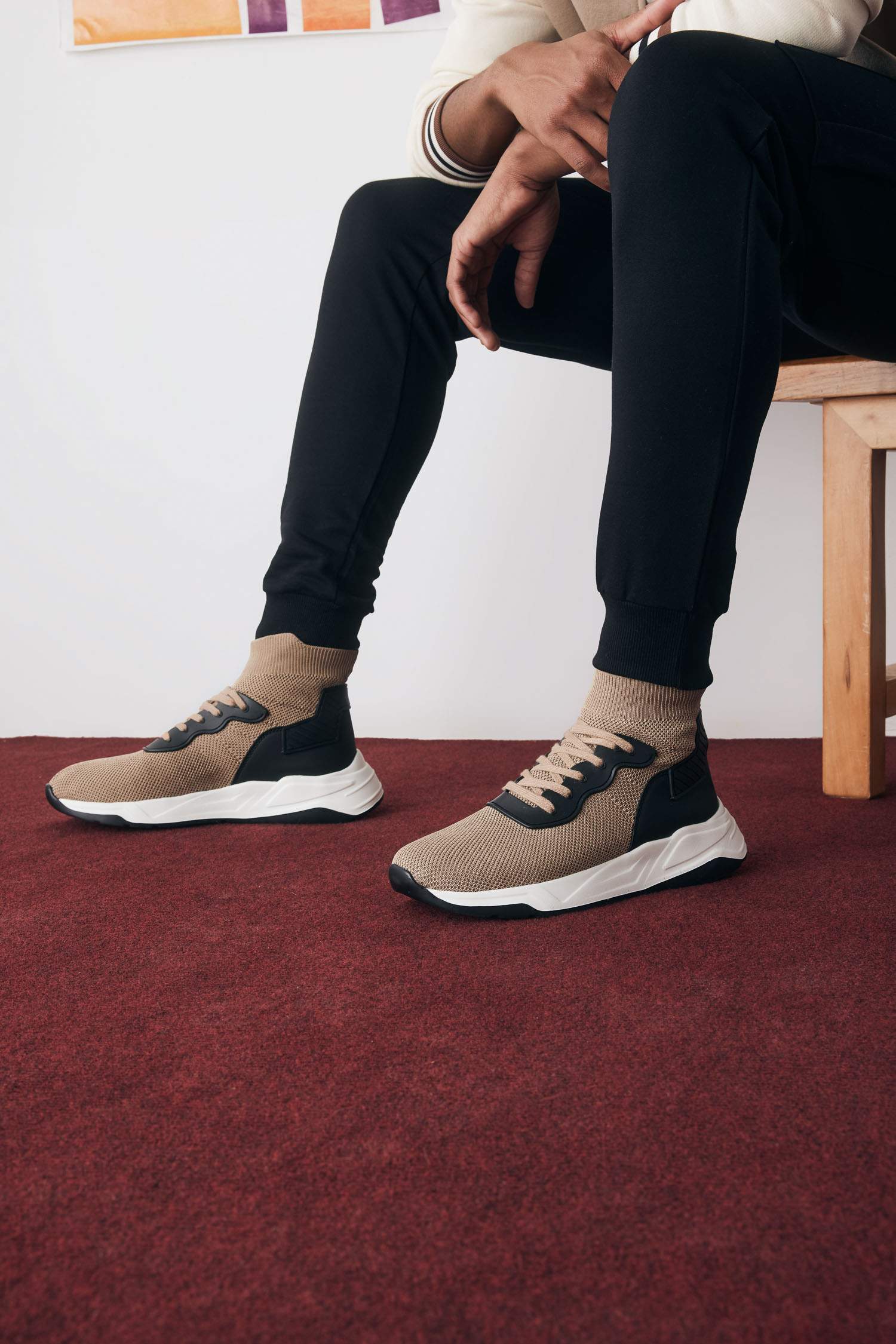 Кроссовки на шнуровке на толстой подошве для мужчин