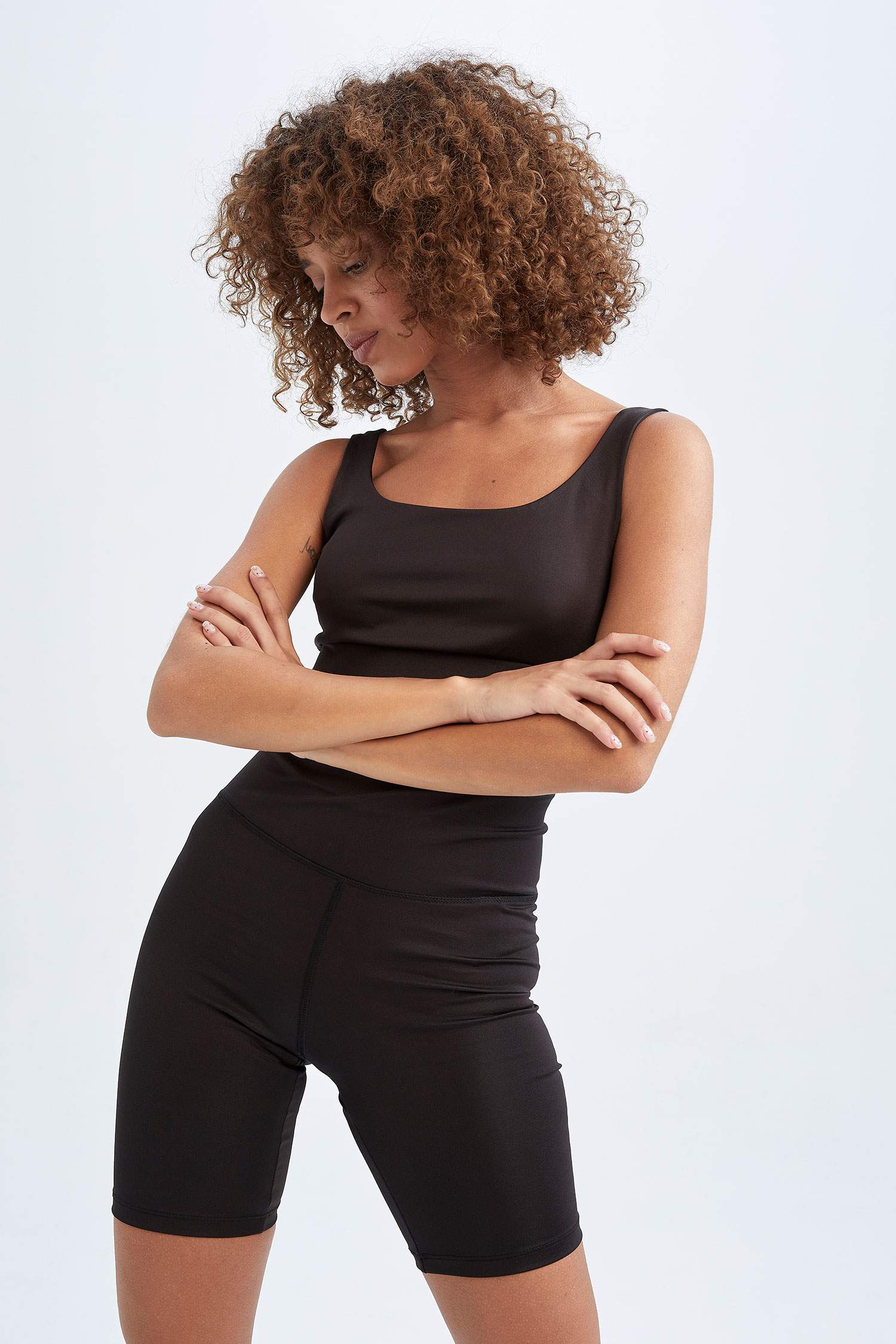 DeFactoFit Crew Neck Sports Heavy Fabric Bra