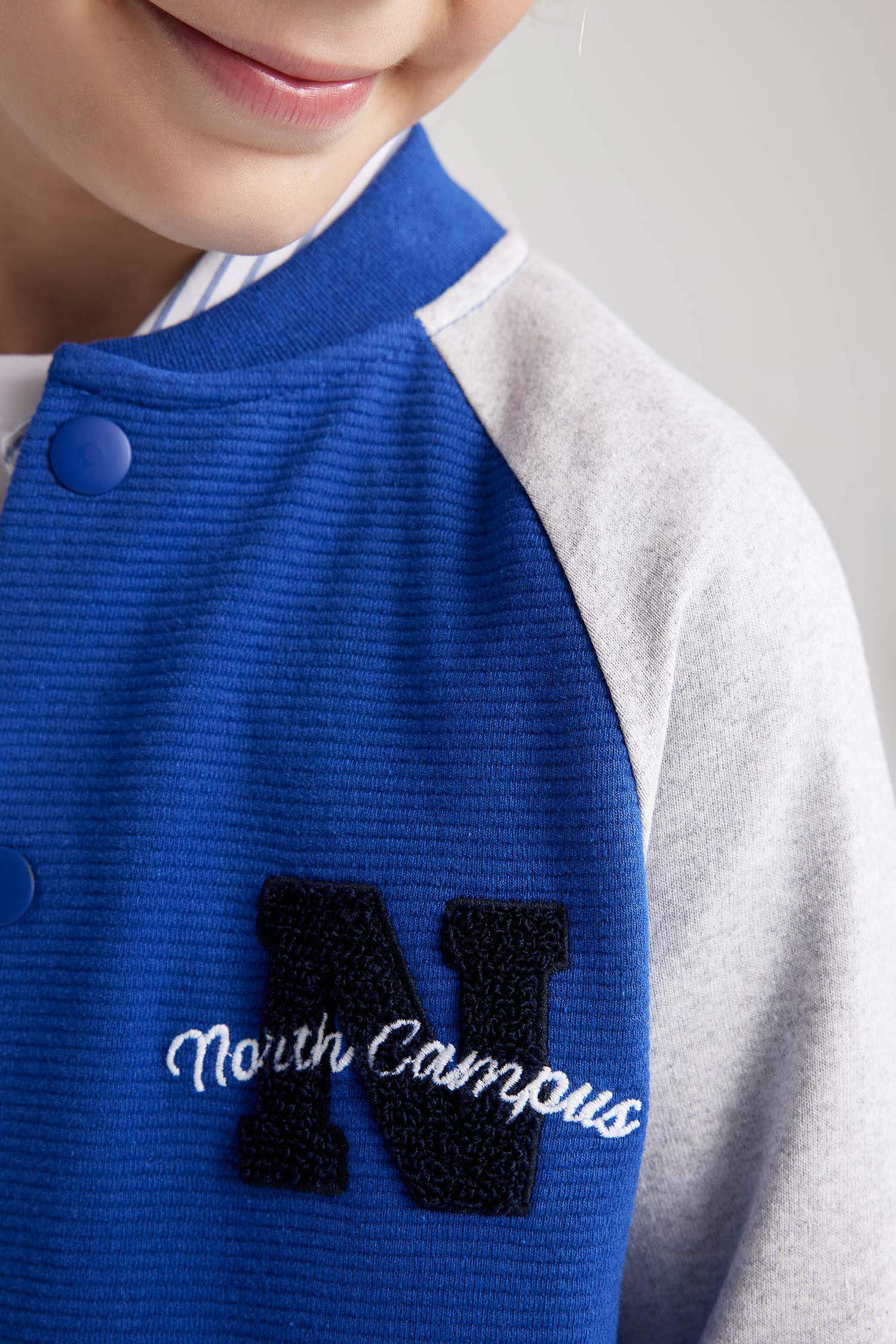 Кардиган с круглым вырезом для мальчиеов