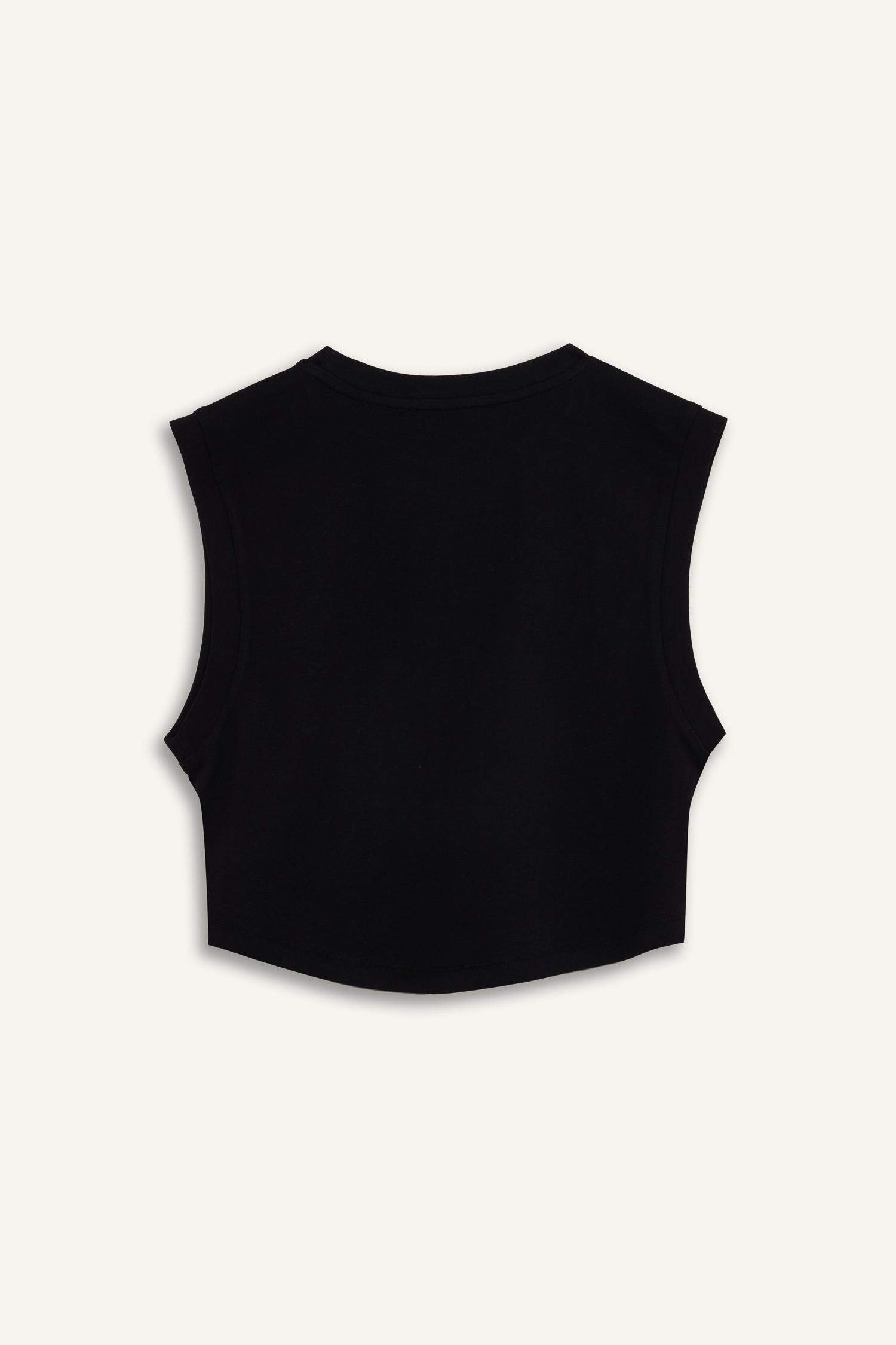 ديباردور قصة فضفاضة