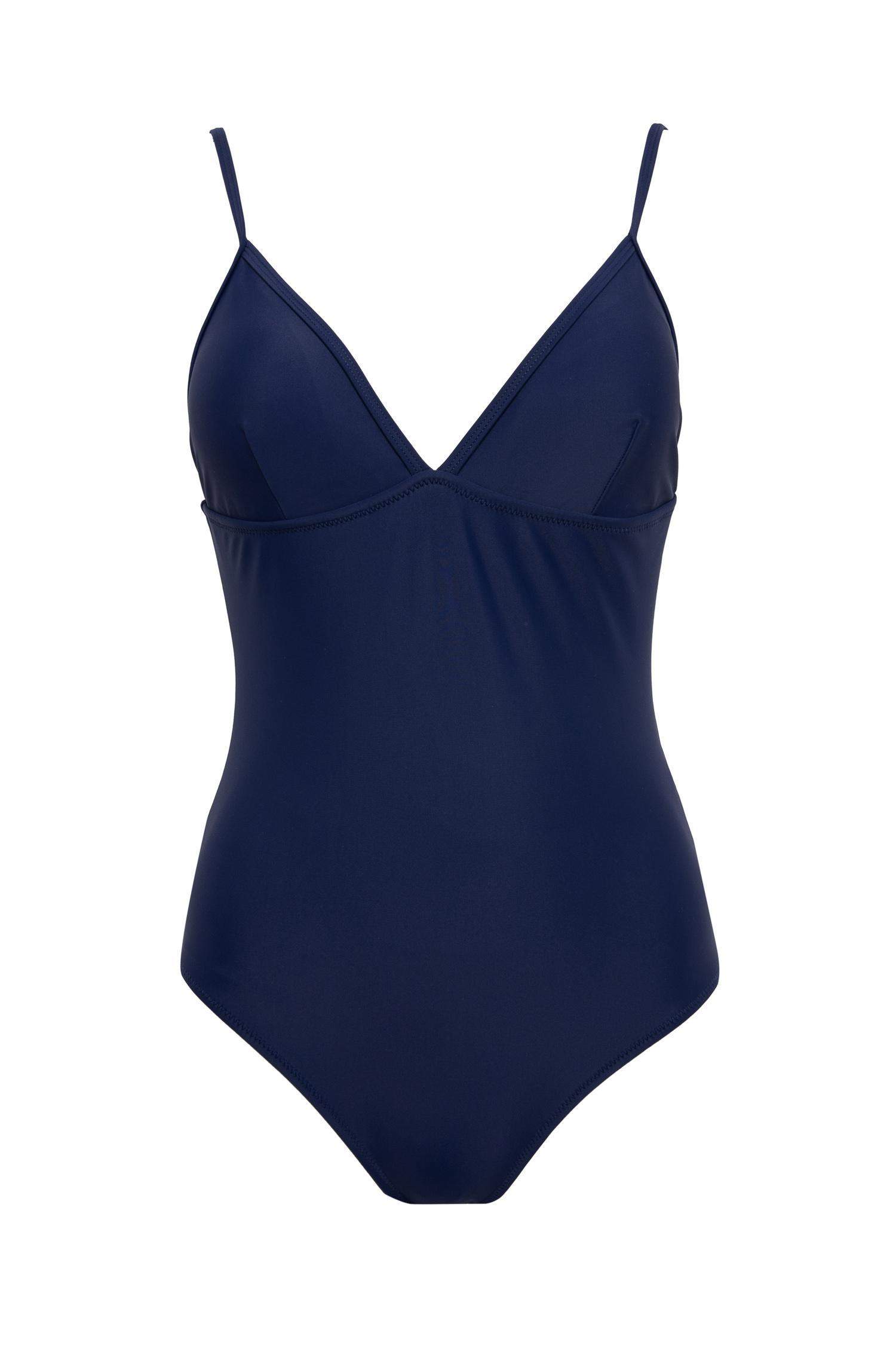 مايوه قصة عادية من Fall in Love