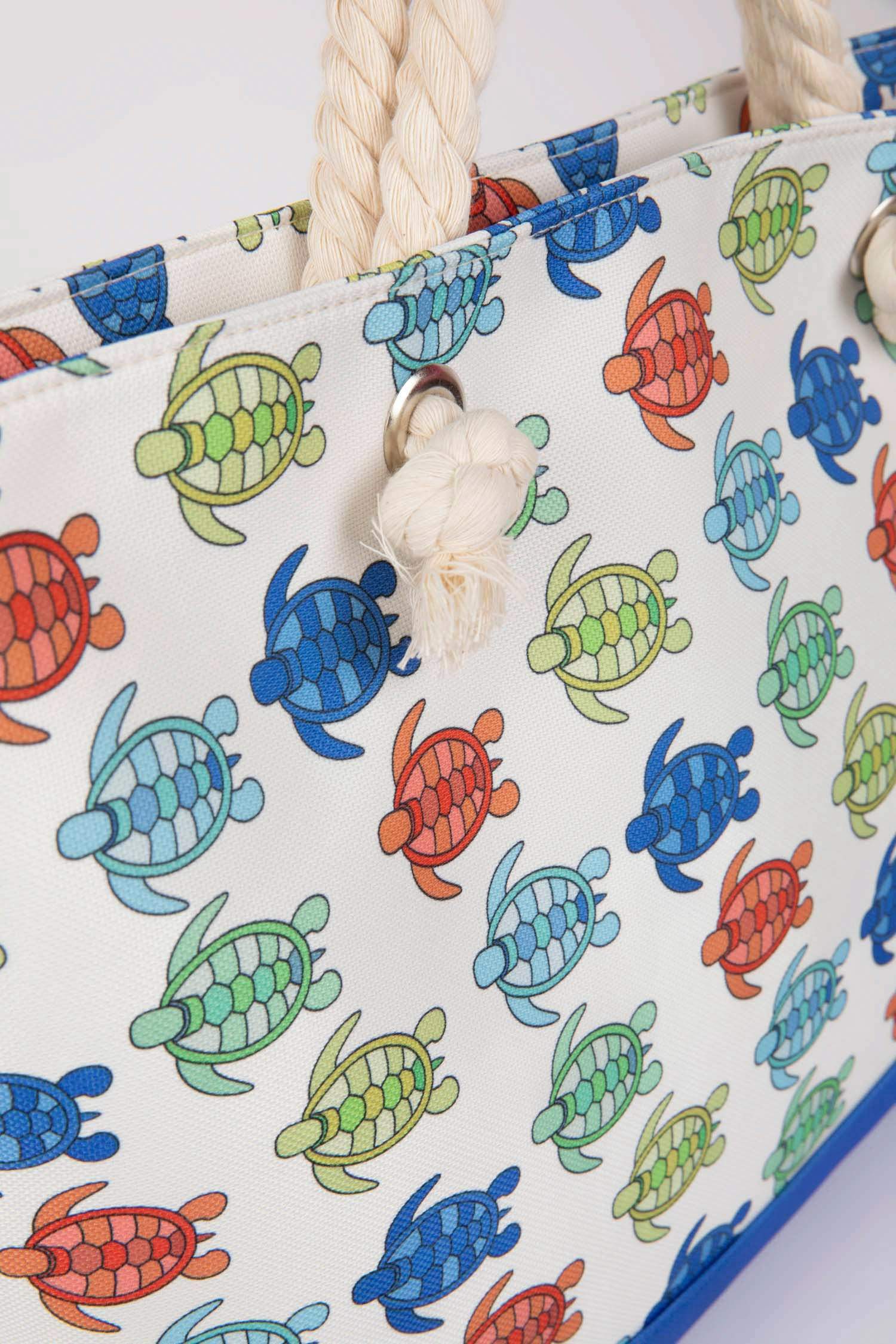 Woman Turtle Patterned Beach Bag