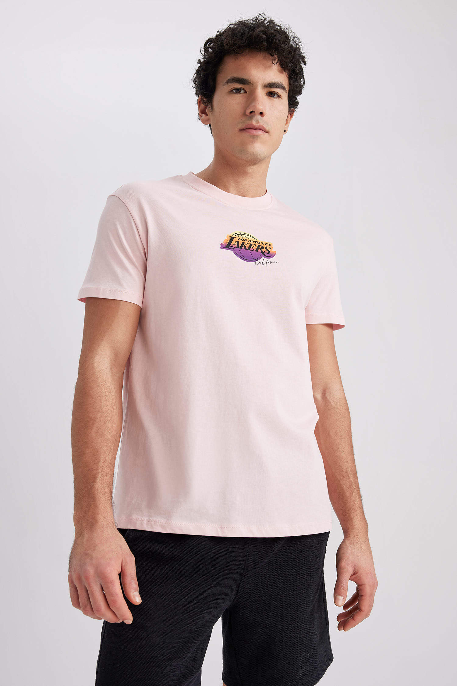 pink lakers shirt