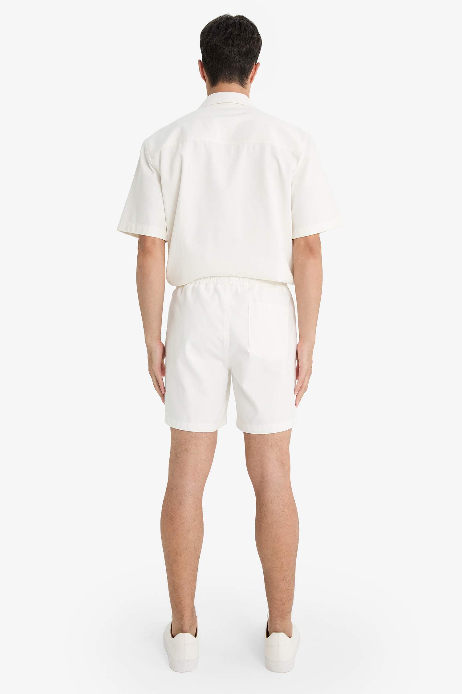 Cotton Relax Fit White Denim Bermuda Shorts