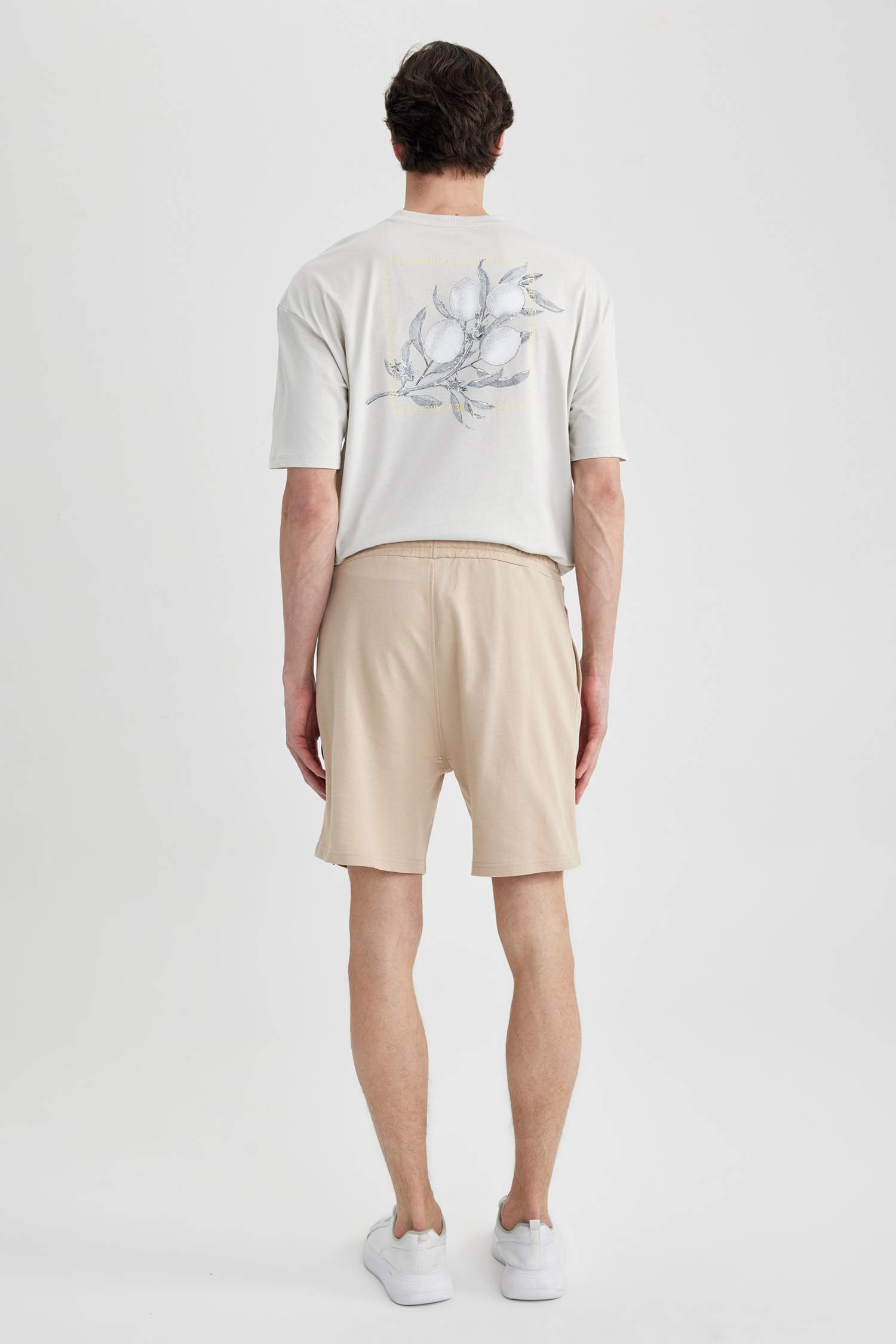 Short en coton à coupe régulière