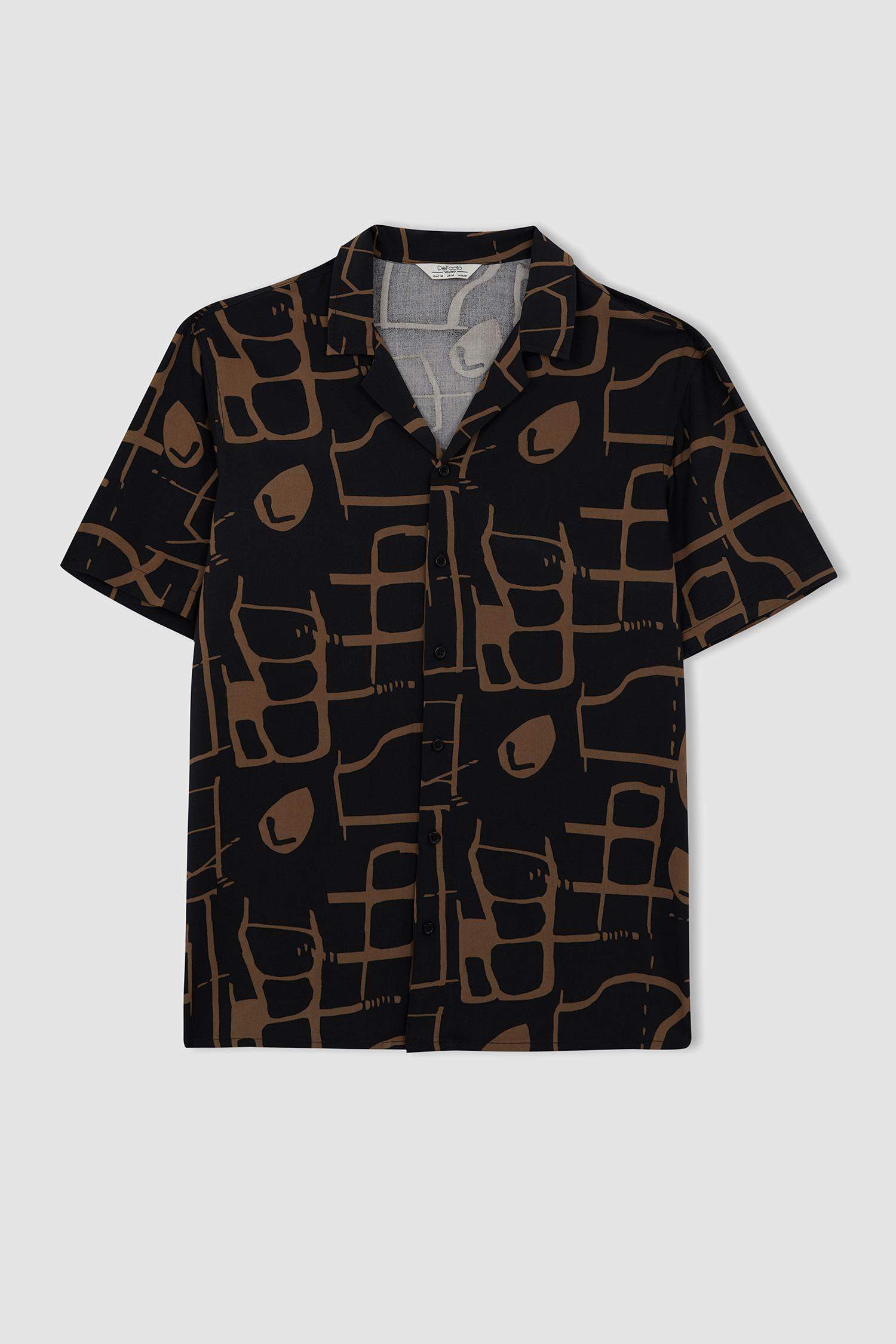 Рубашка стандартного кроя с принтом с коротким рукавом