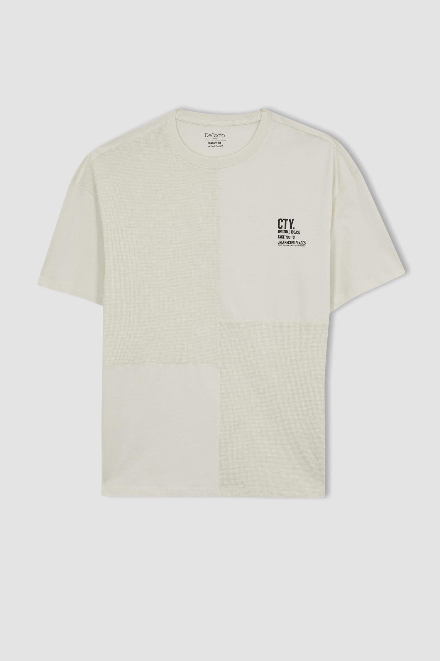 Comfort Fit Crew Neck Printed T-Shirt