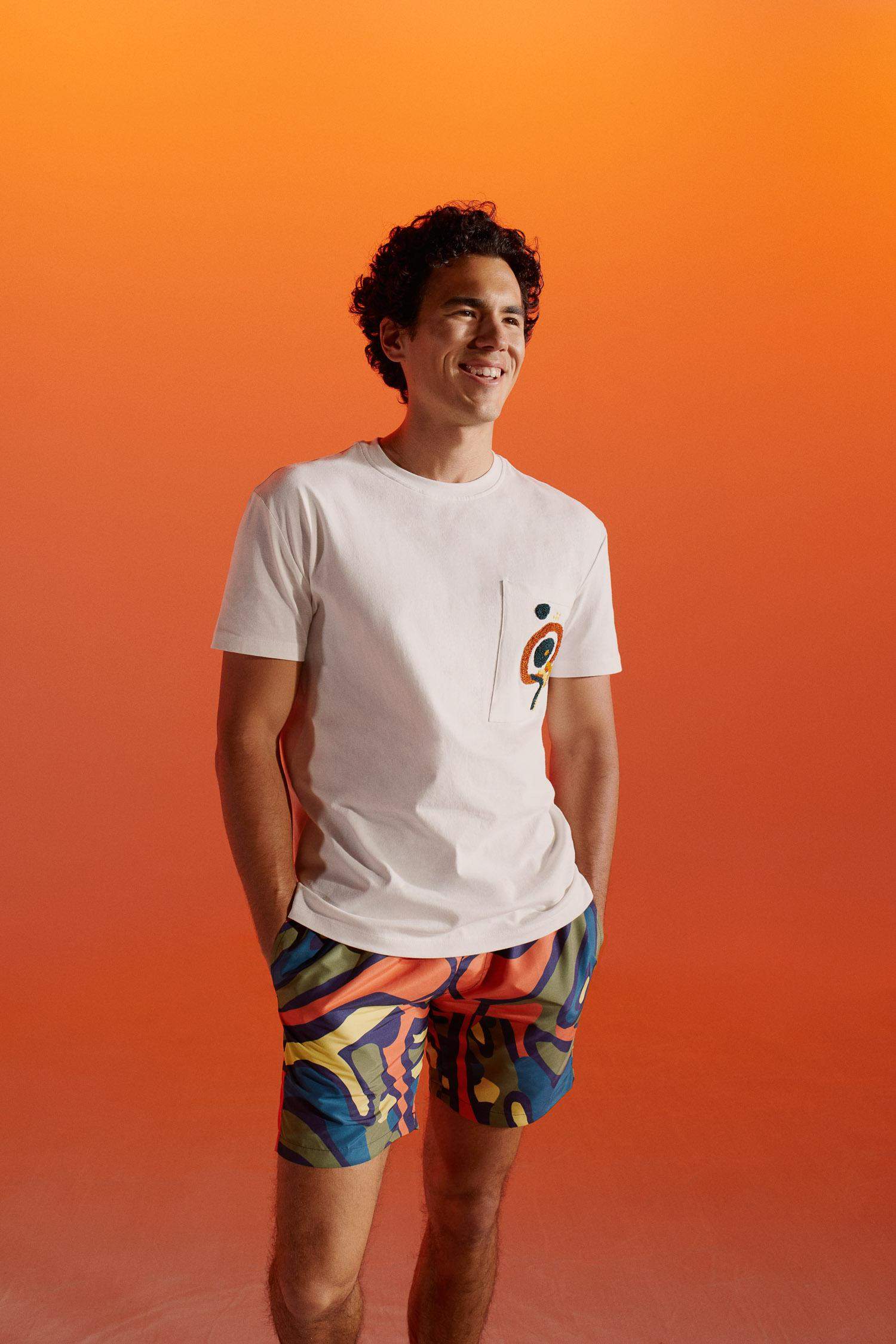 дөңгелек жаға Қысқа жеңді футболка