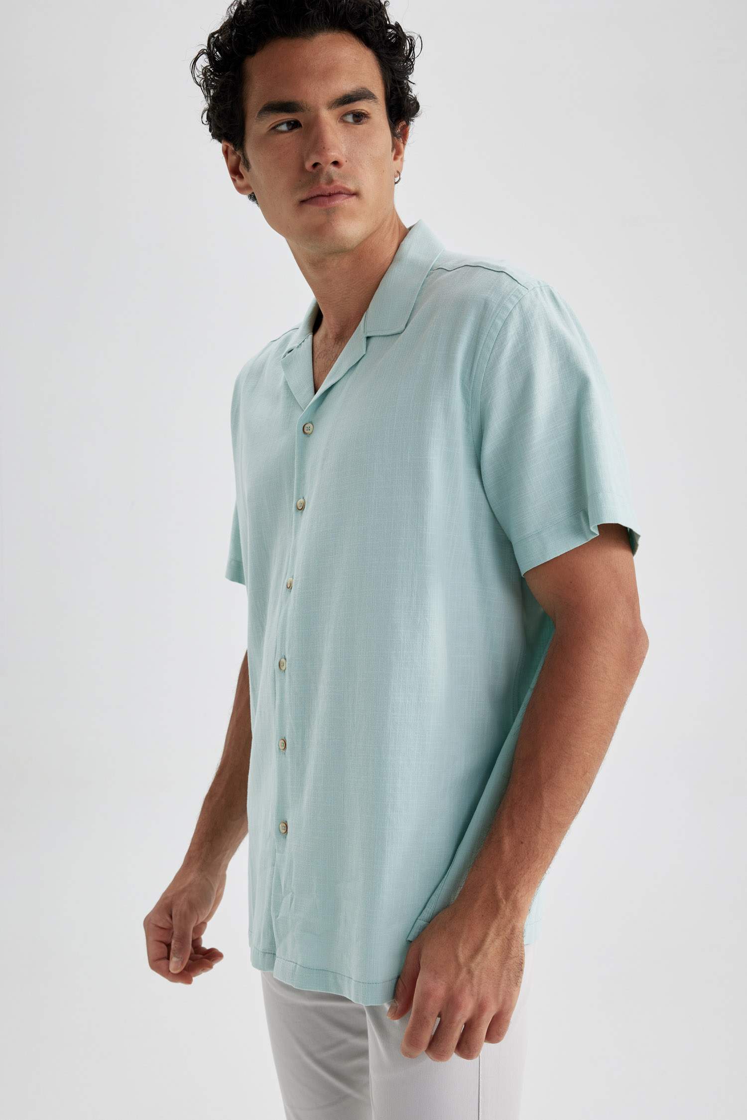 Relax Fit Short Sleeve Shirt