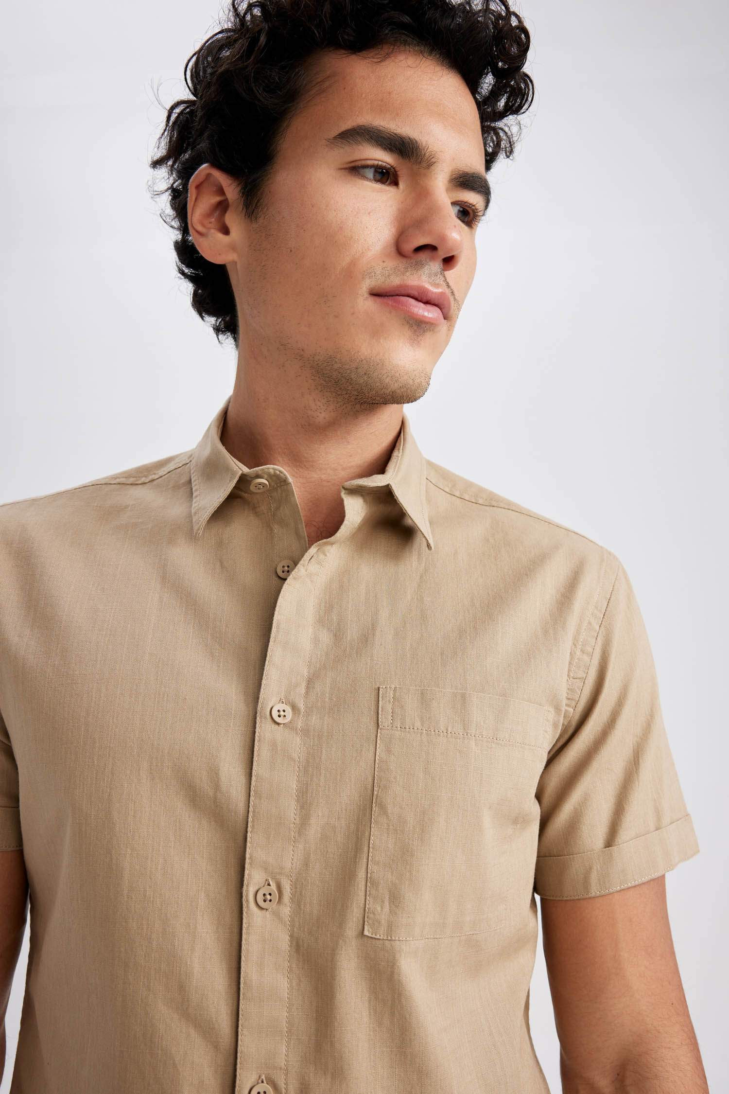 Slim Fit Cotton Short Sleeve Shirt